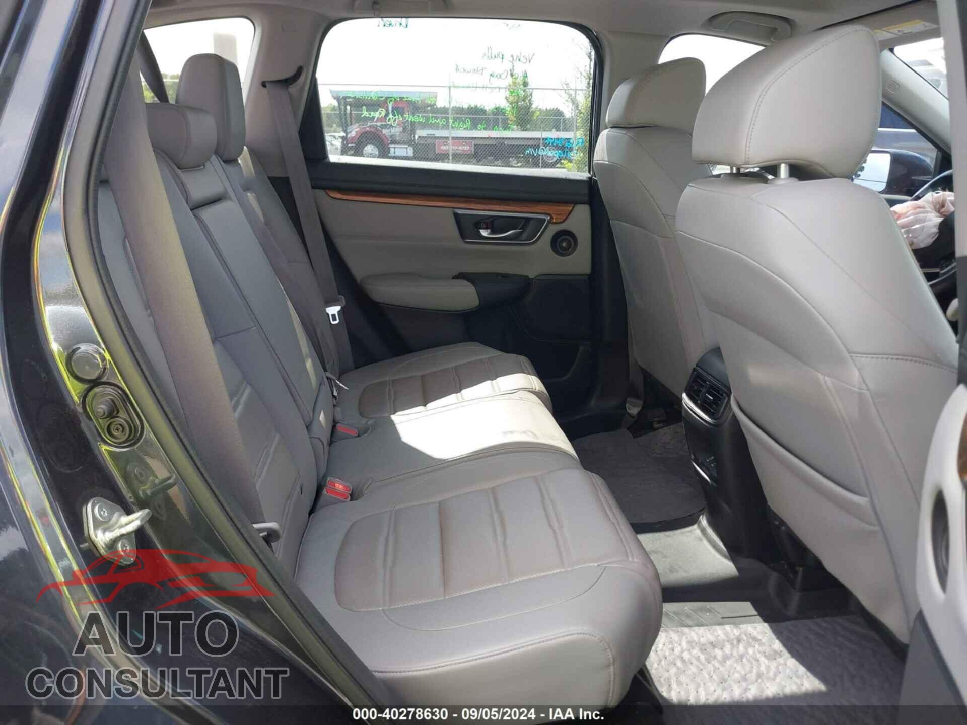 HONDA CR-V 2017 - 7FARW1H88HE047333
