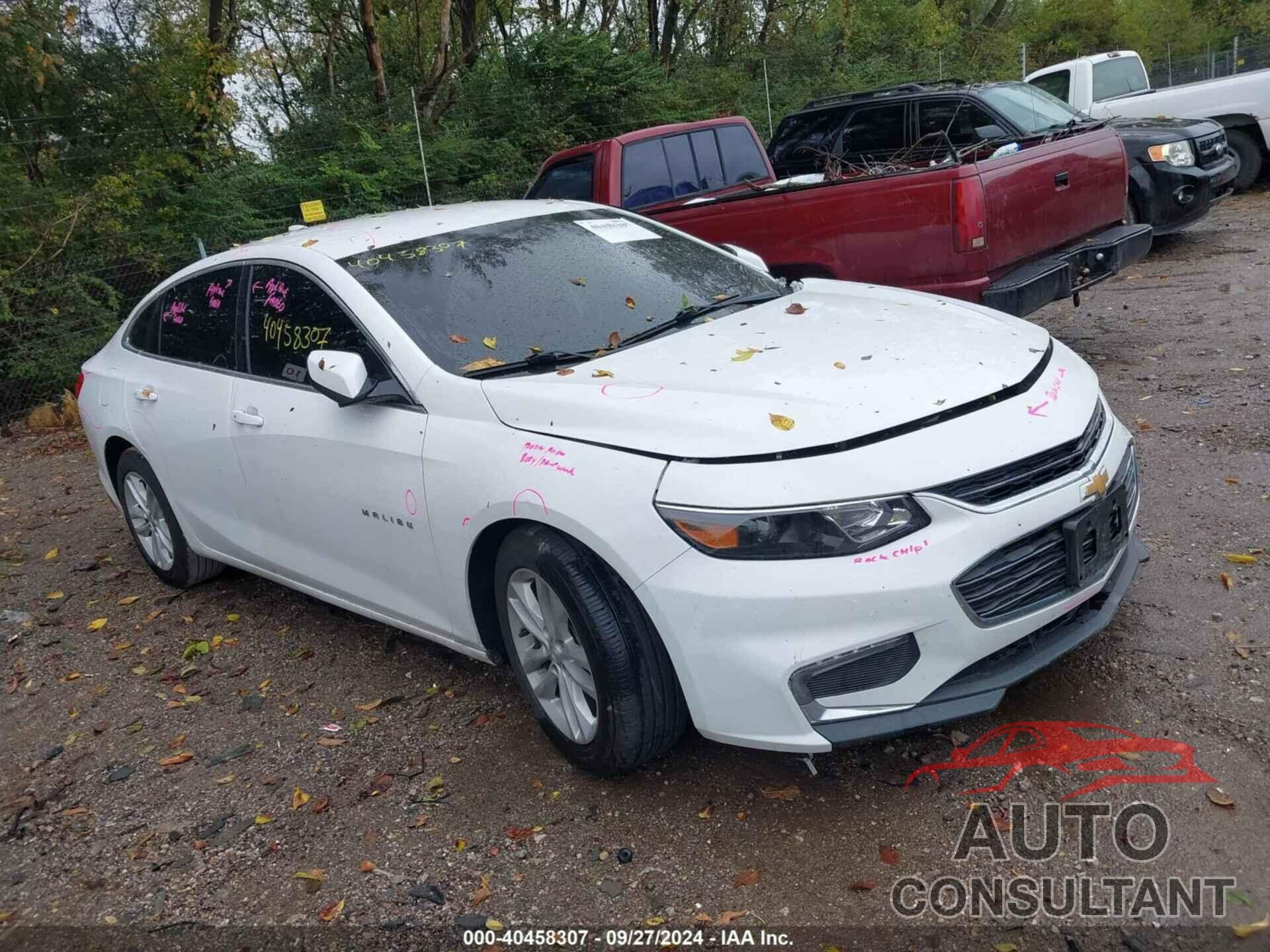 CHEVROLET MALIBU 2018 - 1G1ZD5ST7JF272312