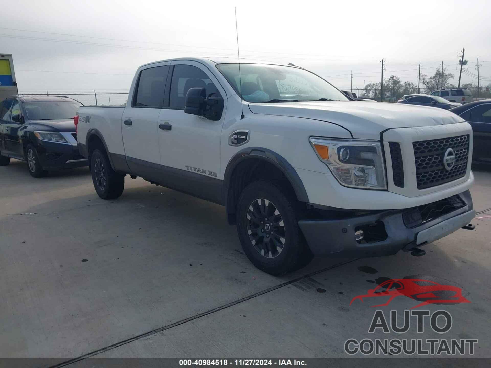 NISSAN TITAN XD 2019 - 1N6BA1F45KN533566