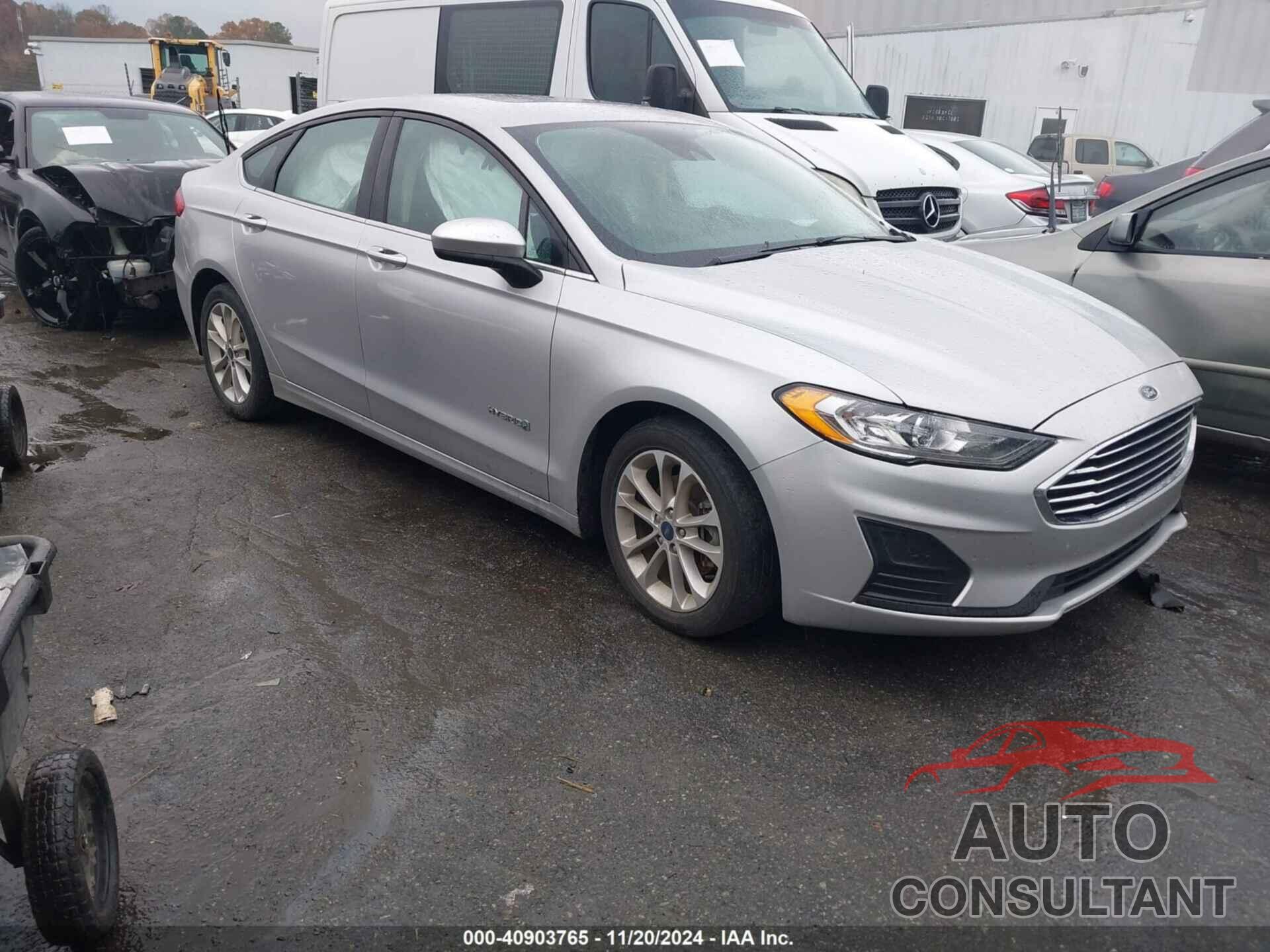 FORD FUSION HYBRID 2019 - 3FA6P0LU8KR180566