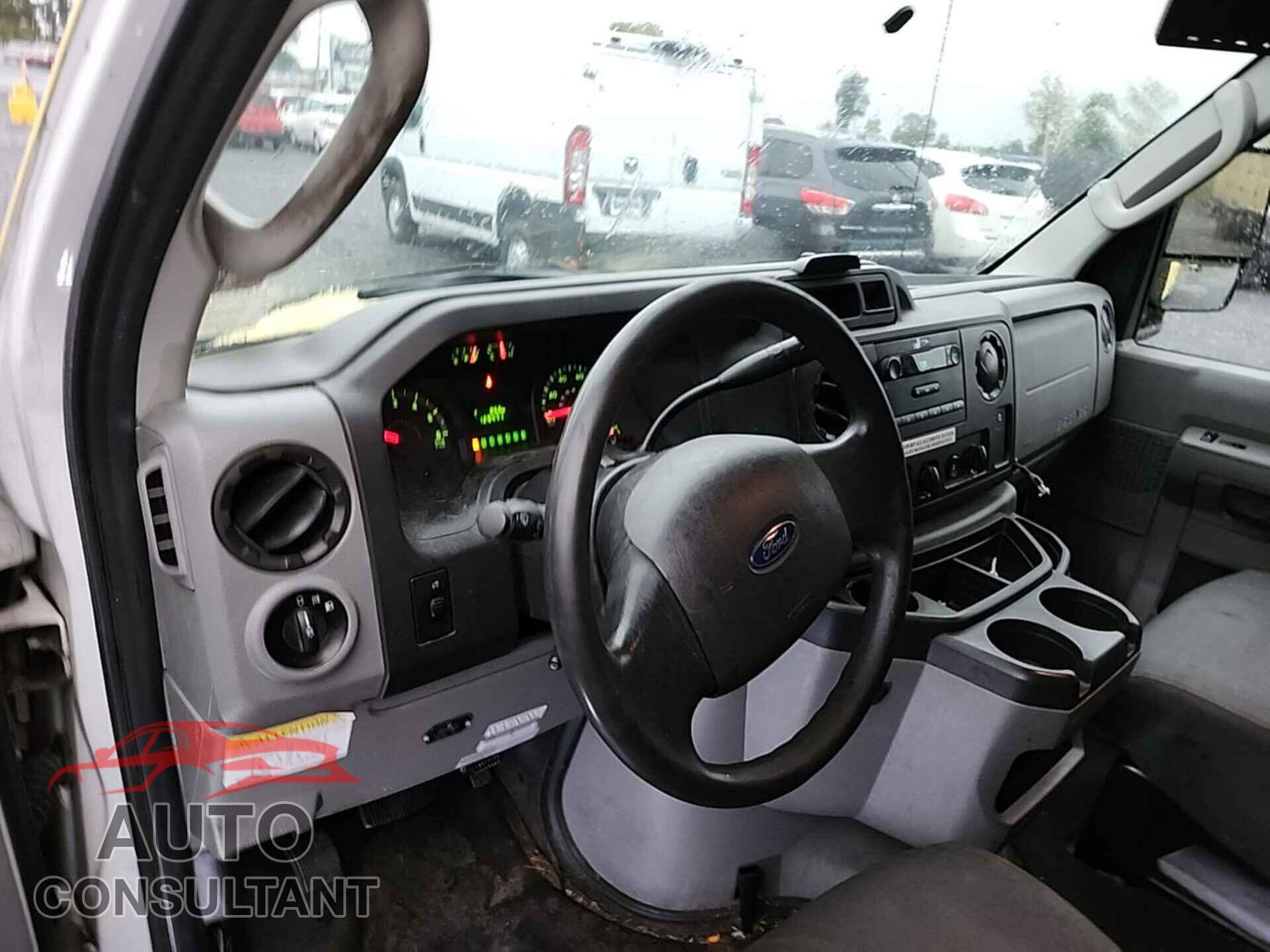 FORD ECONOLINE 2019 - 1FDXE4FS8KDC07761