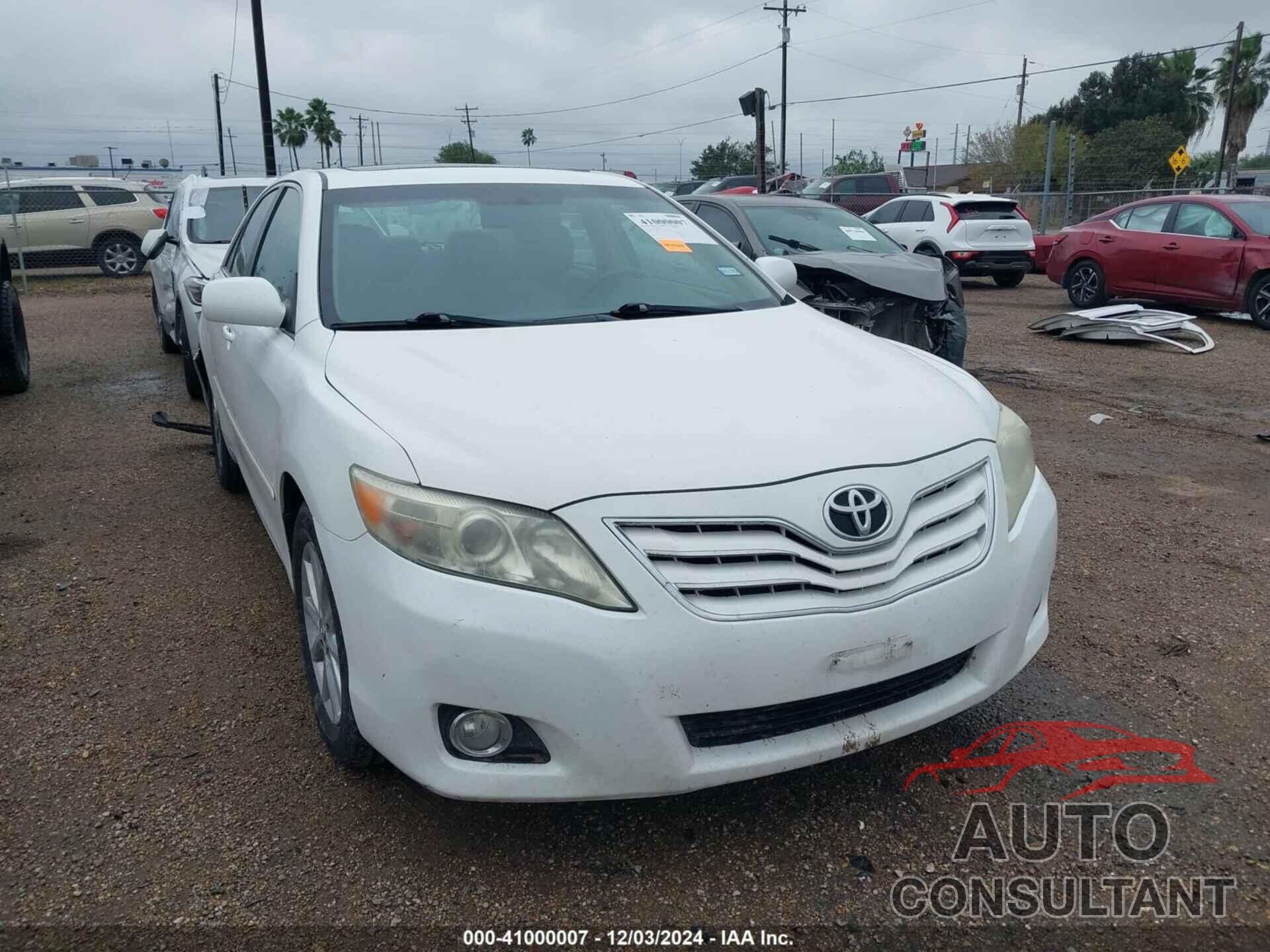 TOYOTA CAMRY 2011 - 4T1BK3EK2BU610746