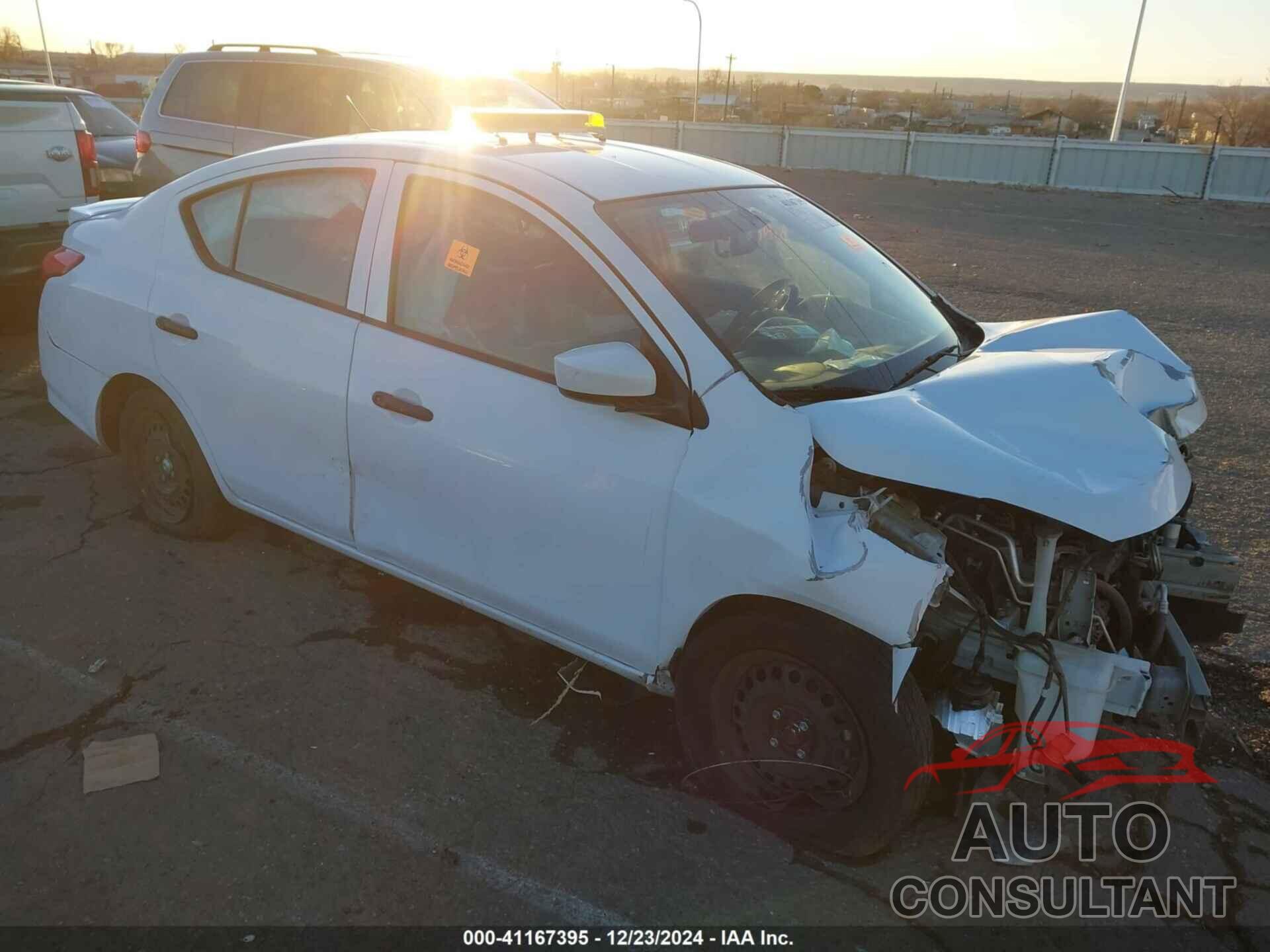 NISSAN VERSA 2018 - 3N1CN7AP1JL863710