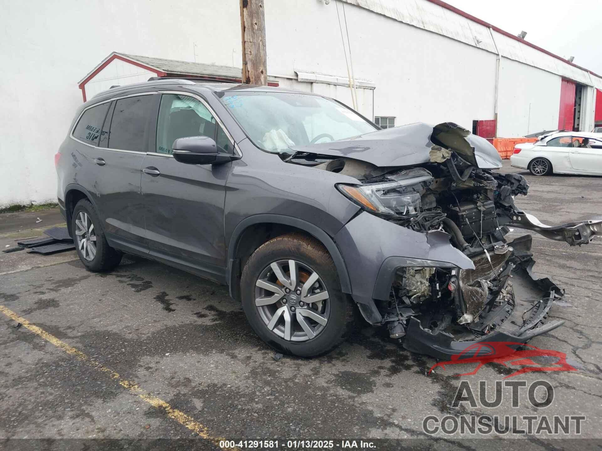 HONDA PILOT 2019 - 5FNYF6H44KB003290