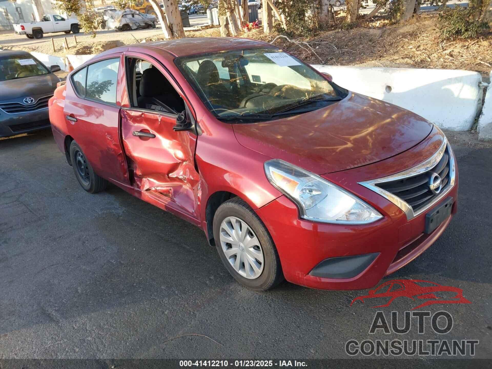 NISSAN VERSA 2019 - 3N1CN7AP7KL818465