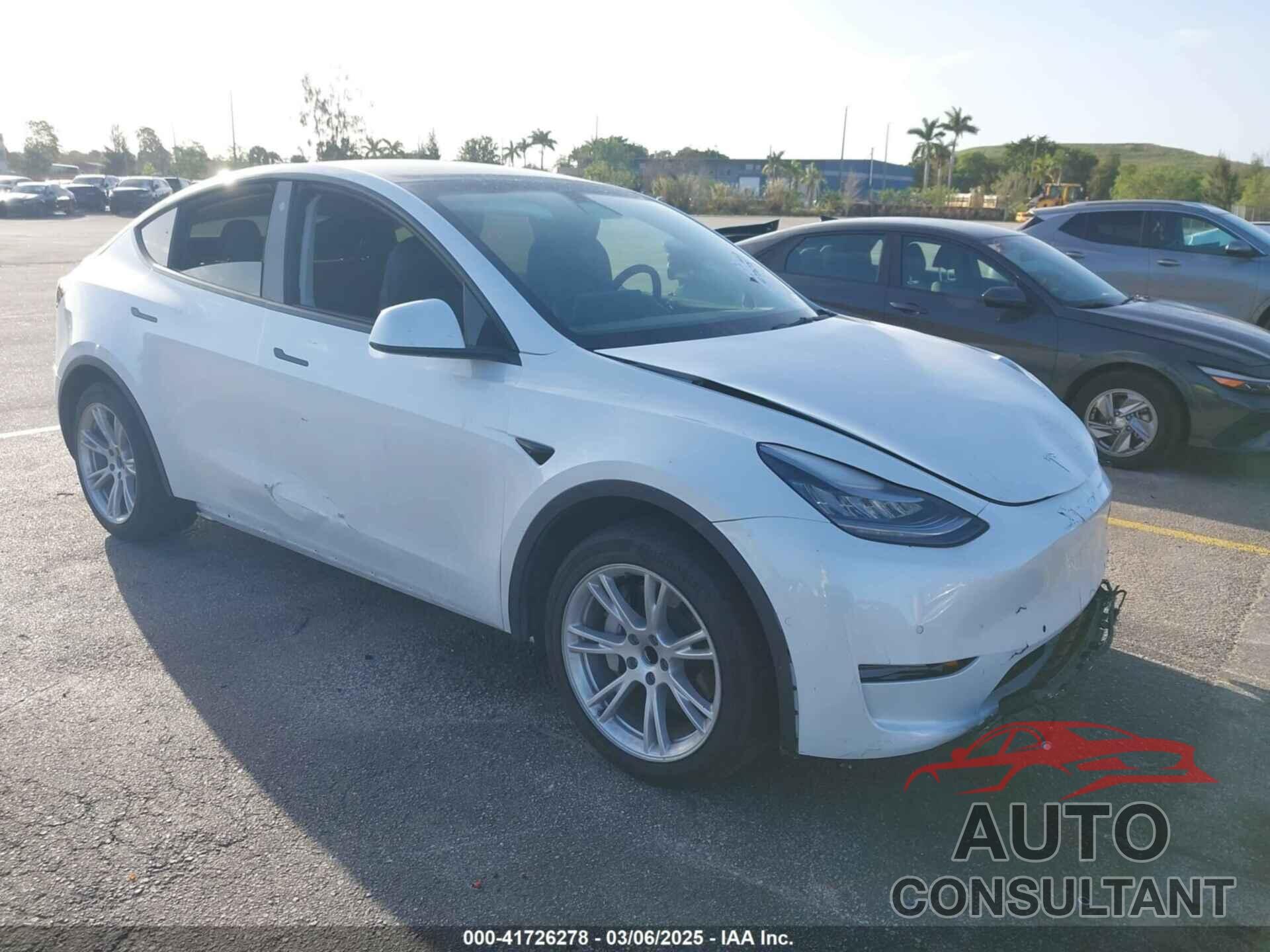 TESLA MODEL Y 2021 - 5YJYGDED3MF103650