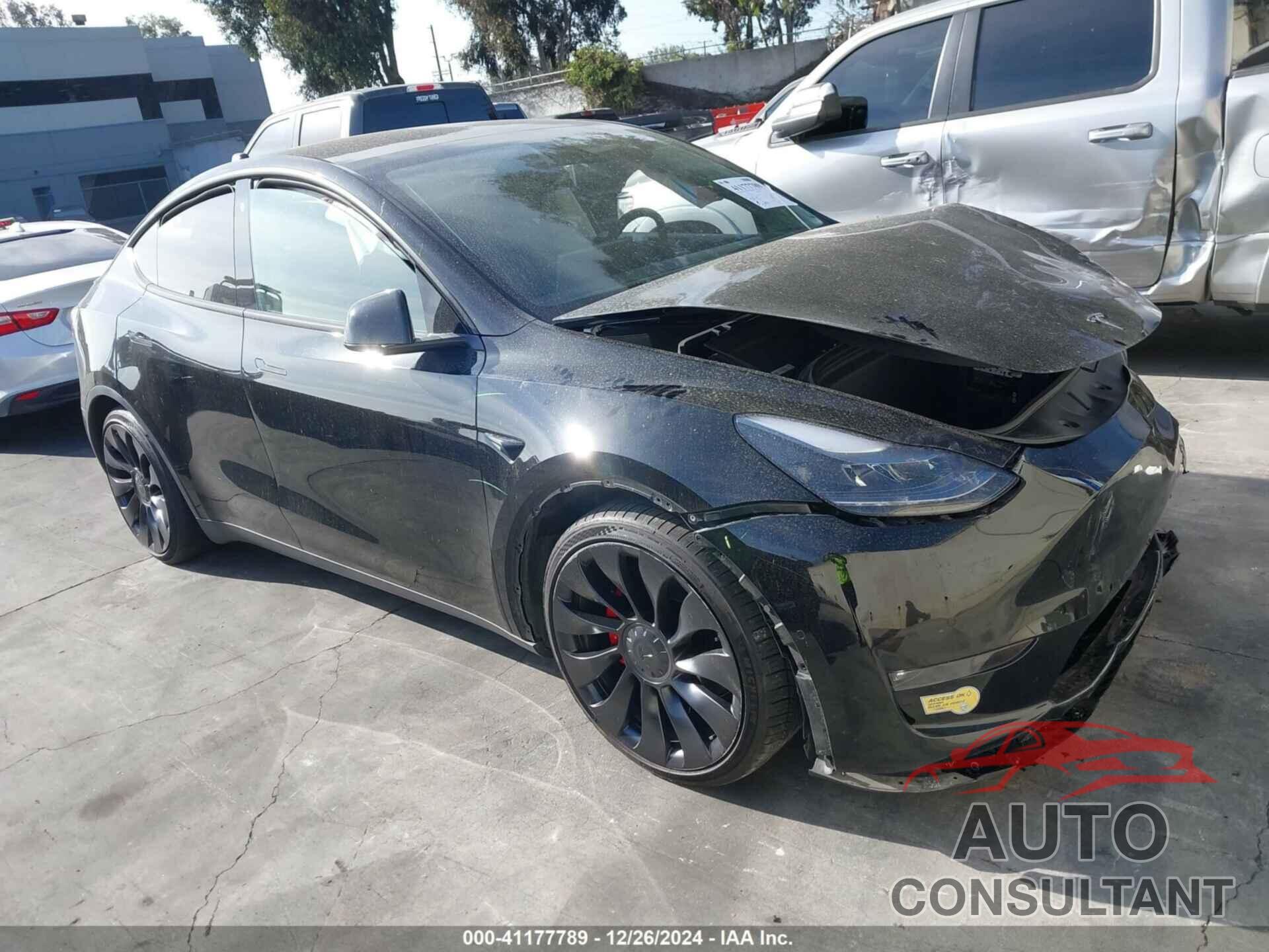 TESLA MODEL Y 2022 - 7SAYGDEF2NF512518