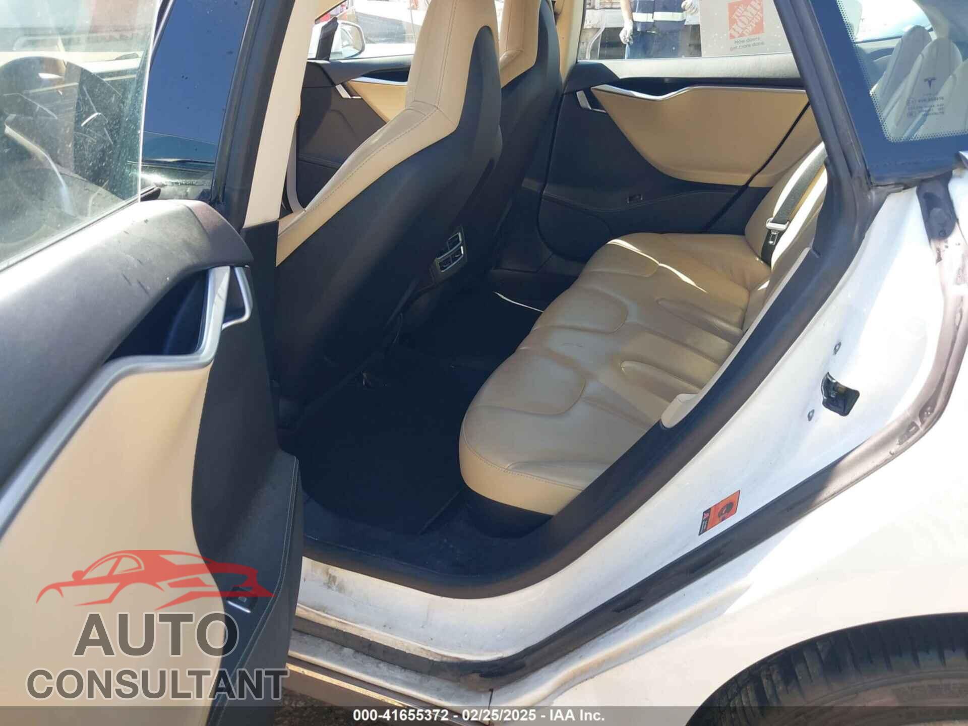 TESLA MODEL S 2013 - 5YJSA1CN2DFP28624