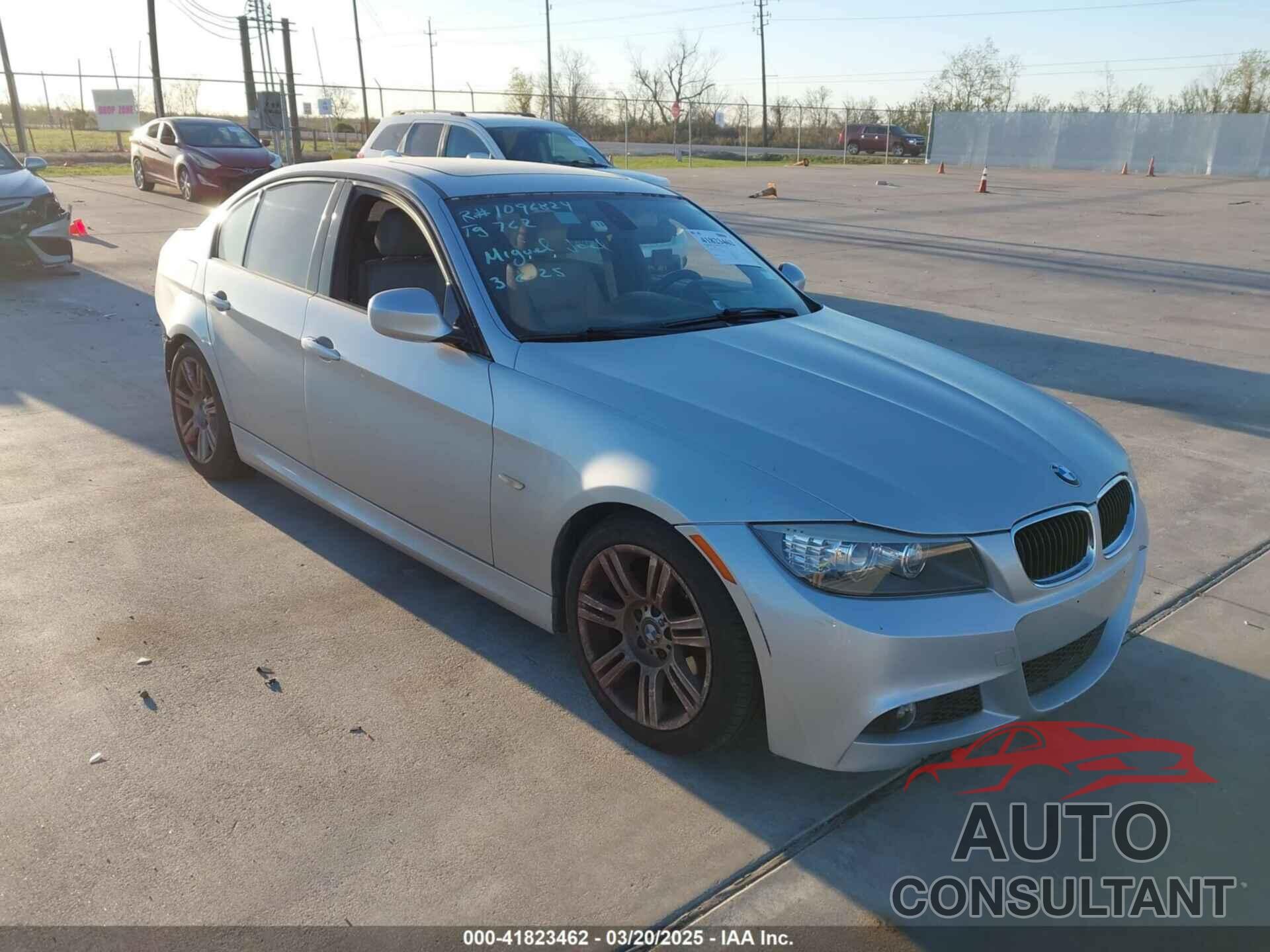 BMW 328I 2010 - WBAPH7G52ANM49215
