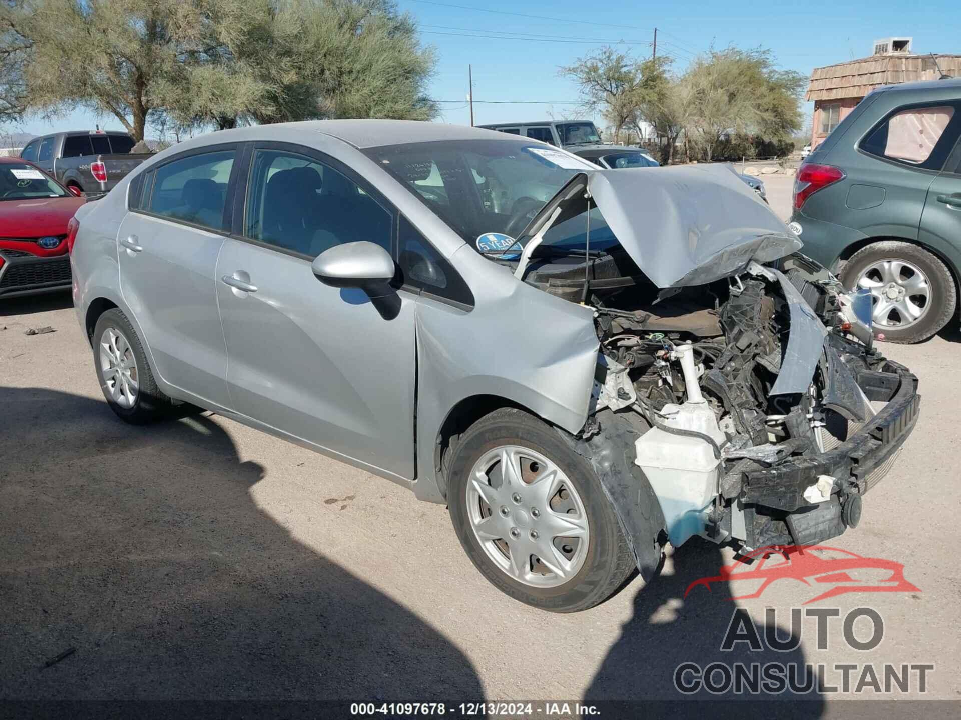 KIA RIO 2014 - KNADM4A39E6333501