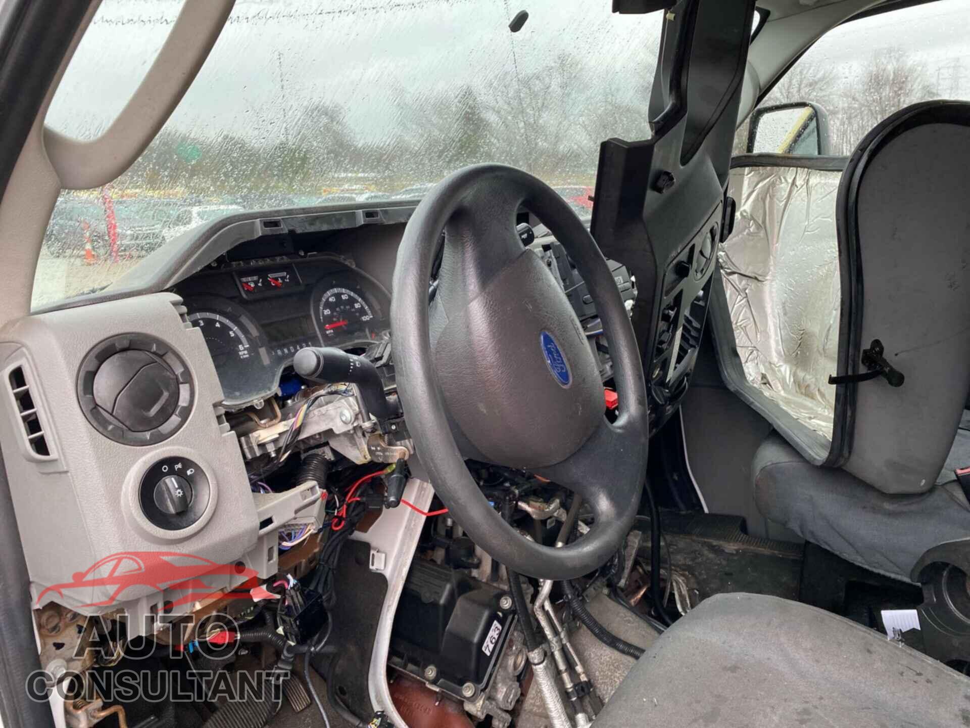 FORD ECONOLINE 2019 - 1FDXE4FS2KDC19274