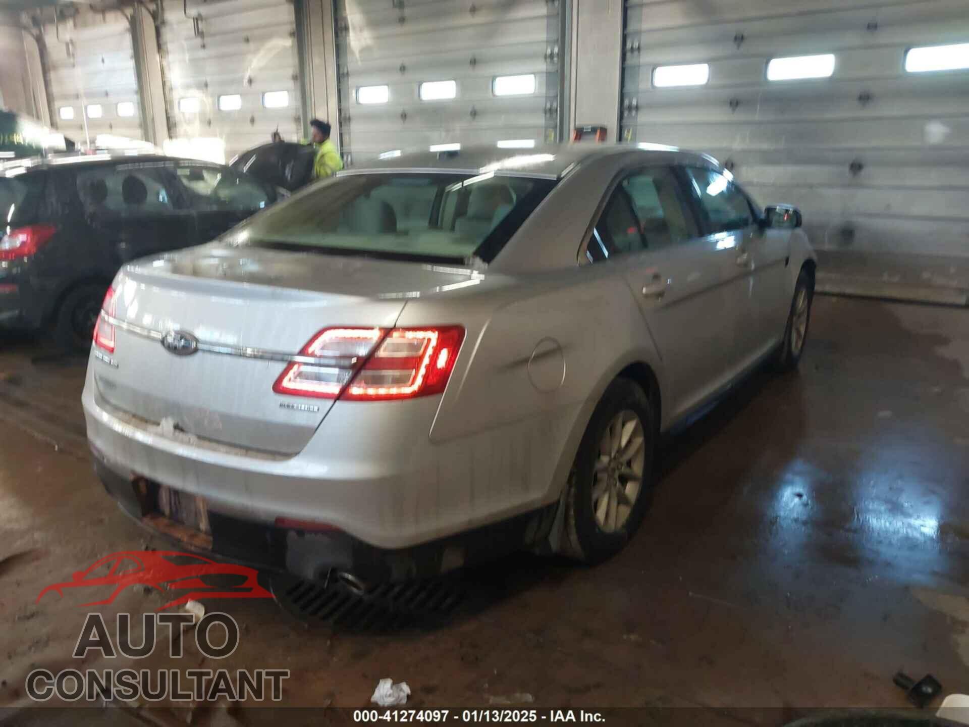 FORD TAURUS 2013 - 1FAHP2D89DG195237