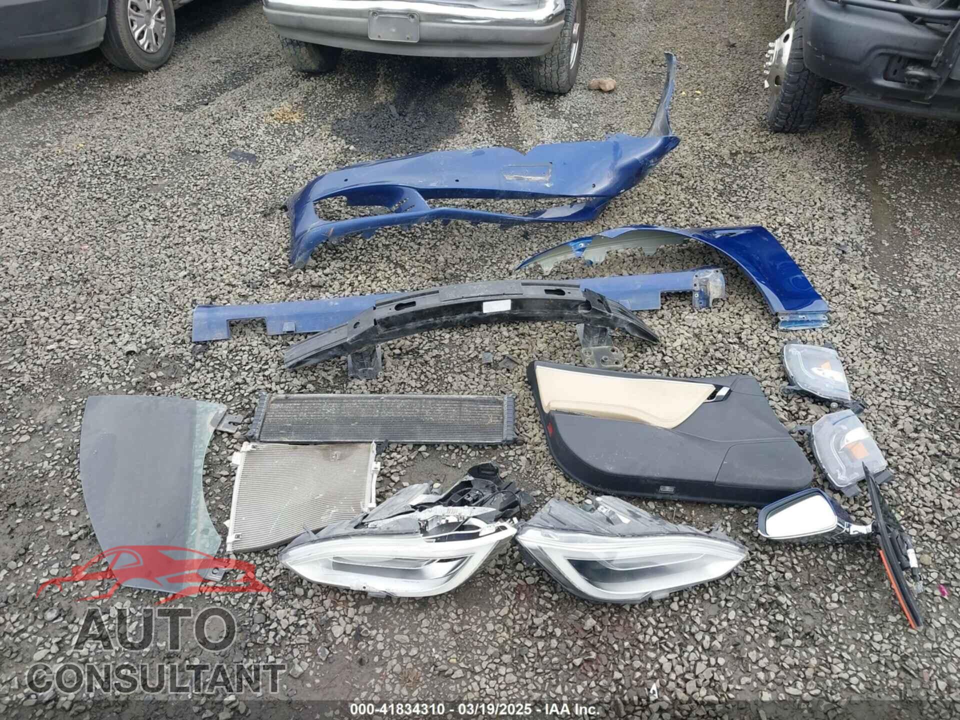 TESLA MODEL S 2017 - 5YJSA1E25HF184502