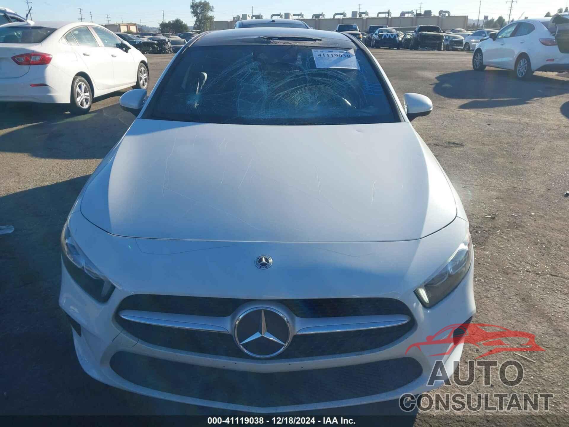 MERCEDES-BENZ A 220 2020 - WDD3G4EB3LW038646