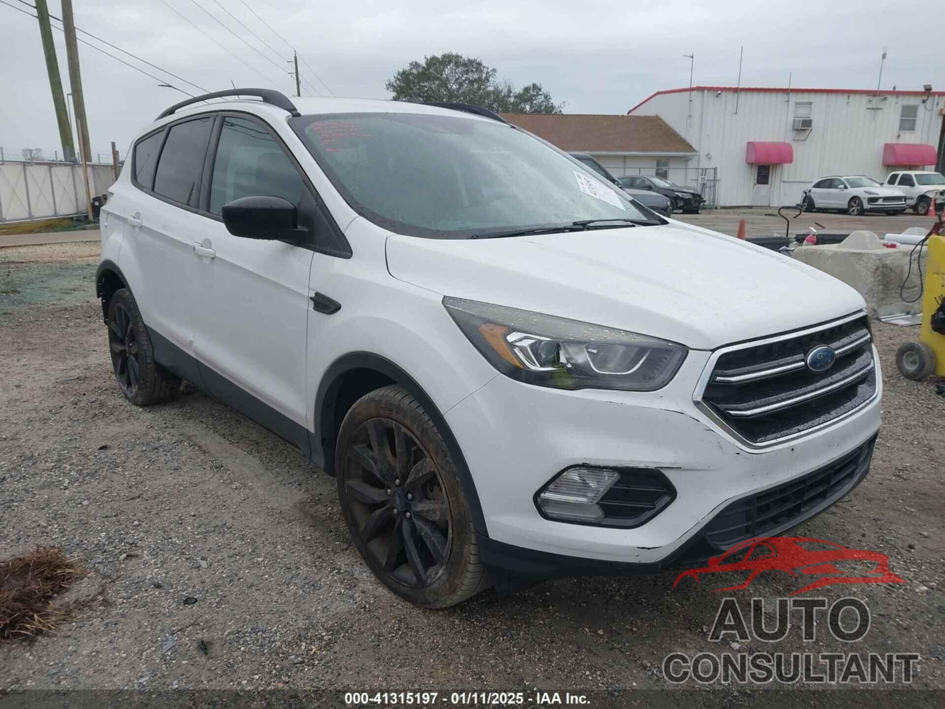 FORD ESCAPE 2019 - 1FMCU0GD1KUB08824