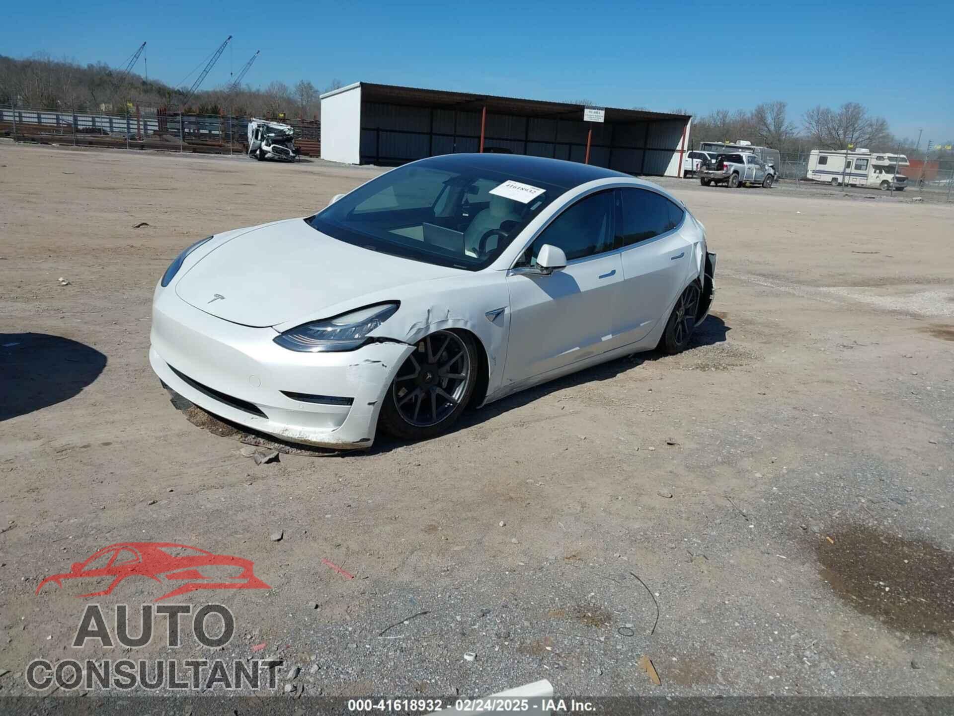 TESLA MODEL 3 2020 - 5YJ3E1EA2LF718144