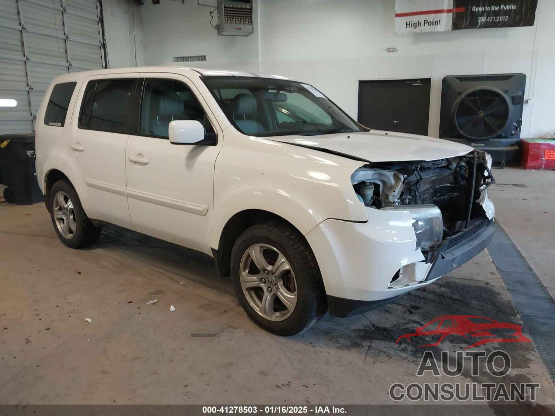 HONDA PILOT 2015 - 5FNYF4H58FB023464