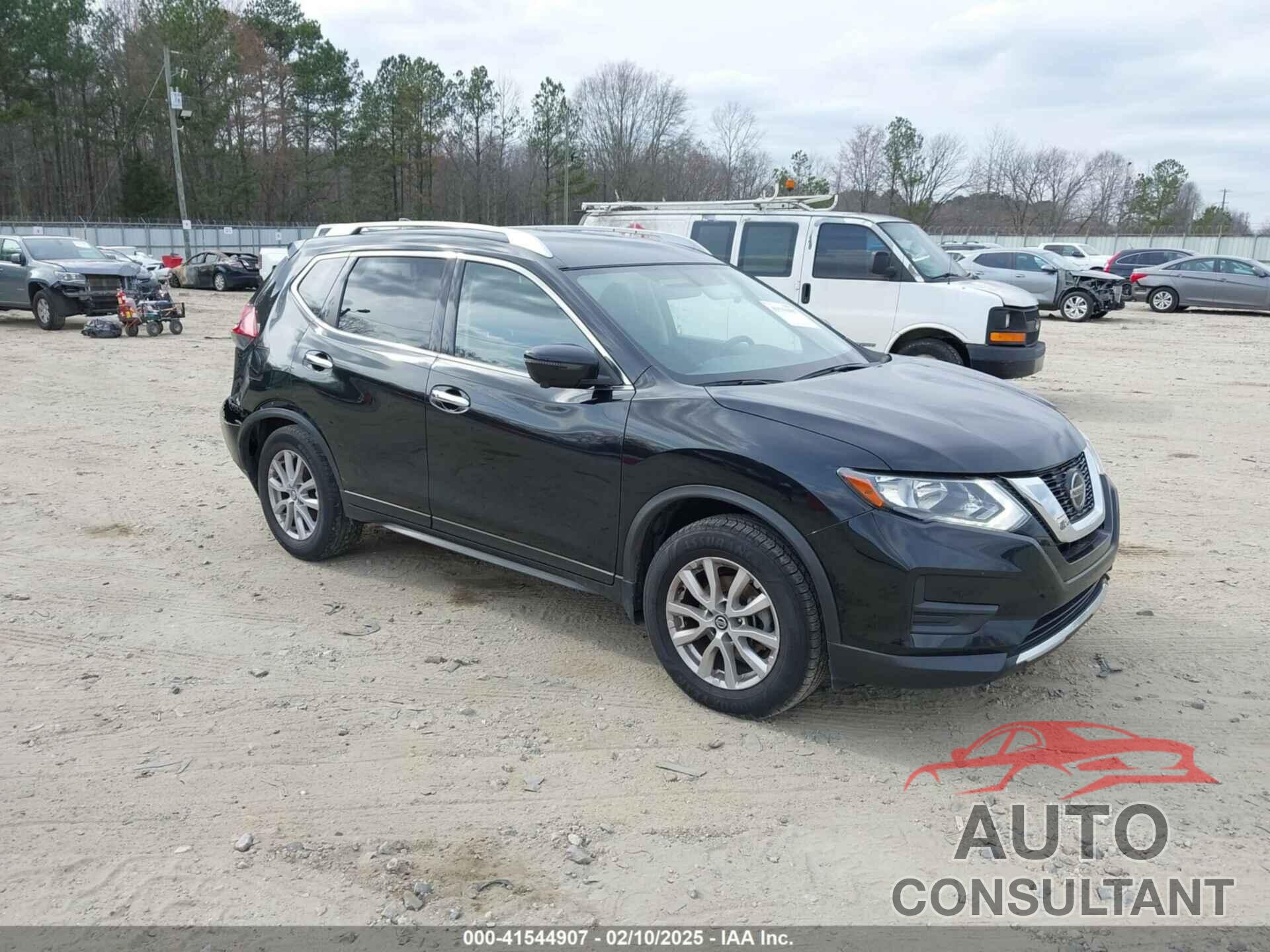 NISSAN ROGUE 2018 - JN8AT2MV4JW344611