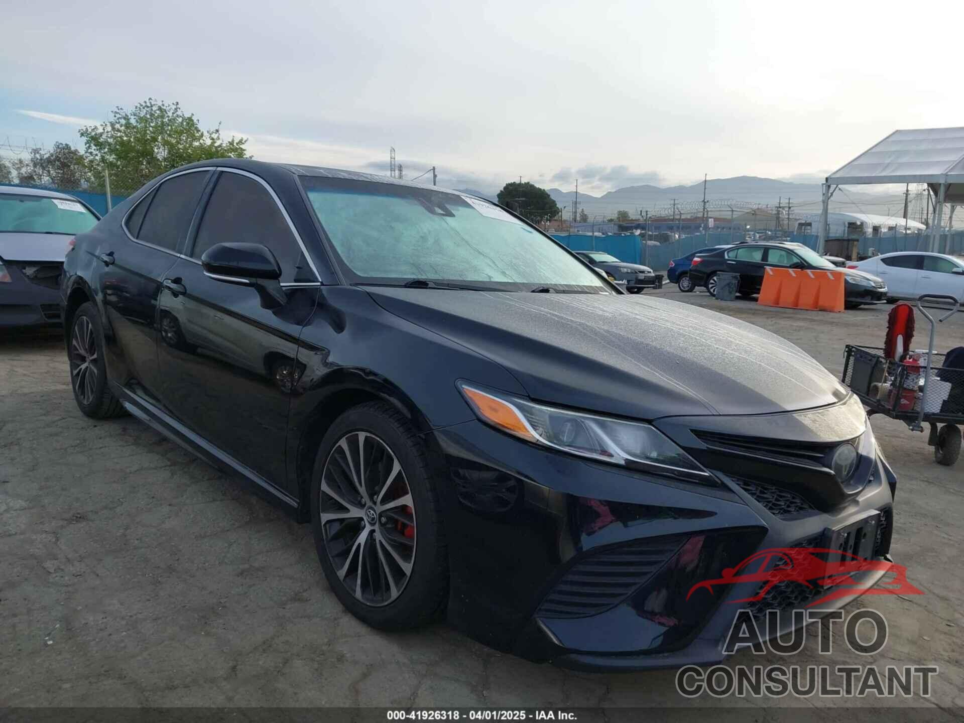 TOYOTA CAMRY 2019 - 4T1B11HK0KU730077