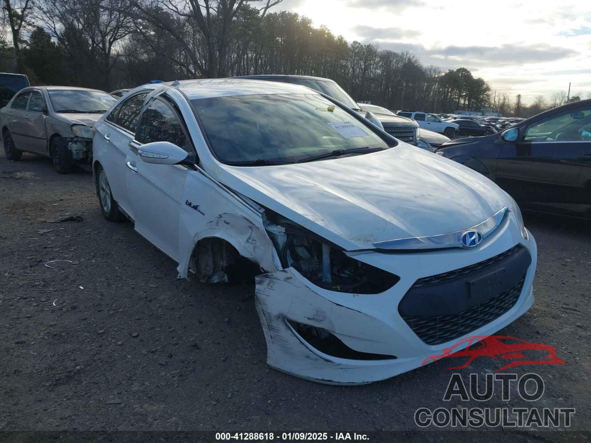 HYUNDAI SONATA HYBRID 2014 - KMHEC4A44EA109838