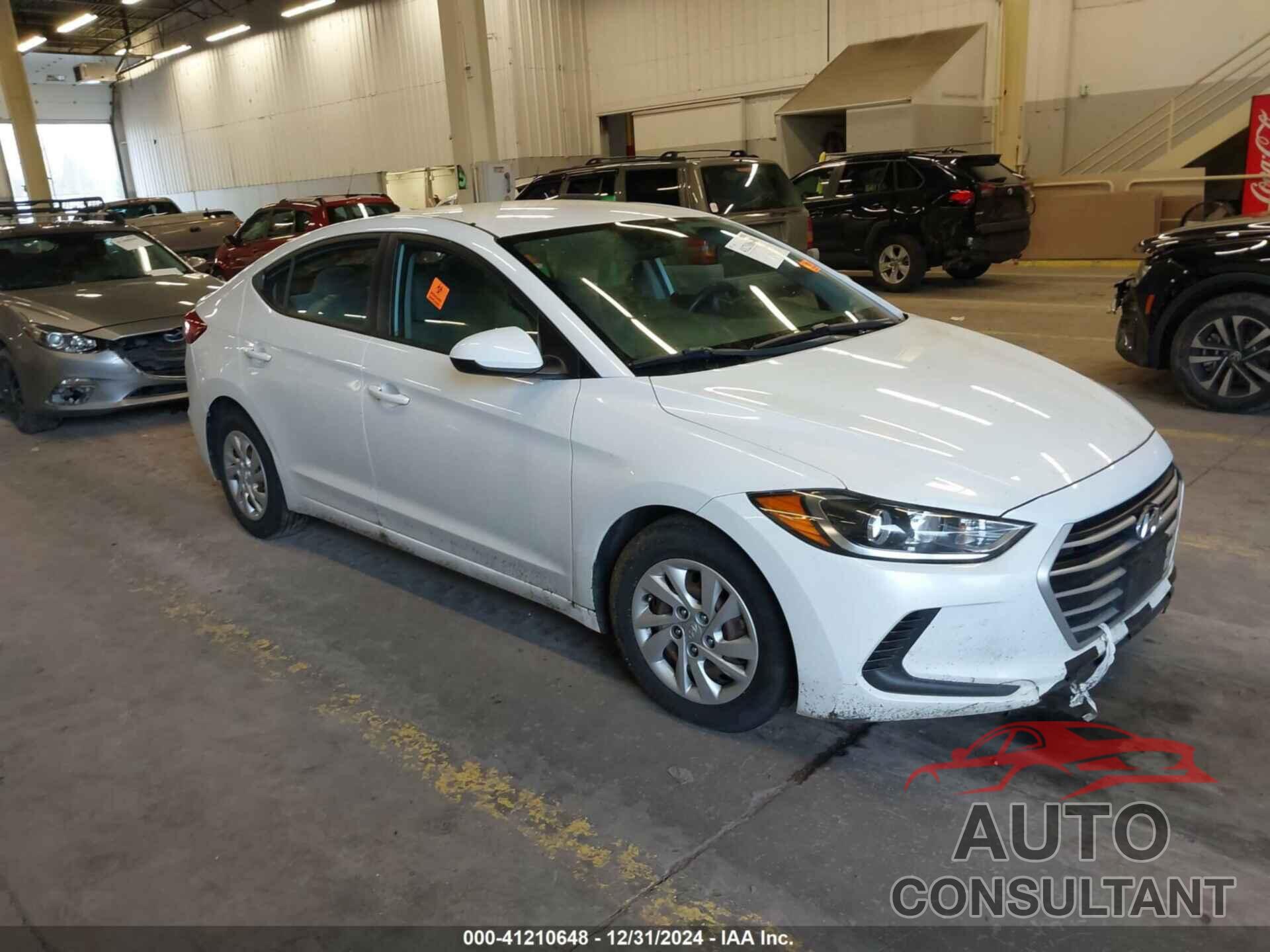 HYUNDAI ELANTRA 2017 - 5NPD74LF2HH147830