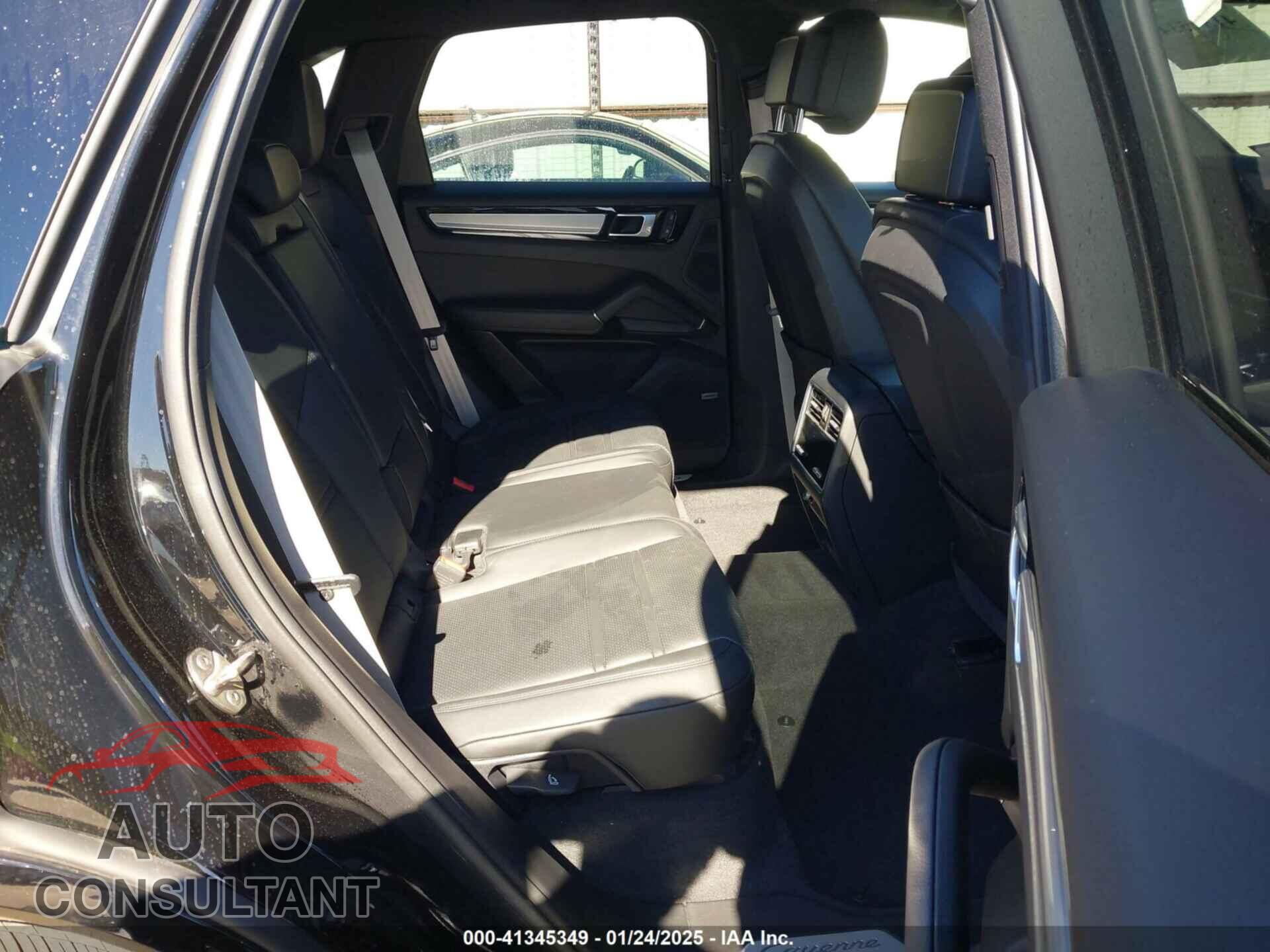 PORSCHE CAYENNE 2022 - WP1AA2AY5NDA07039