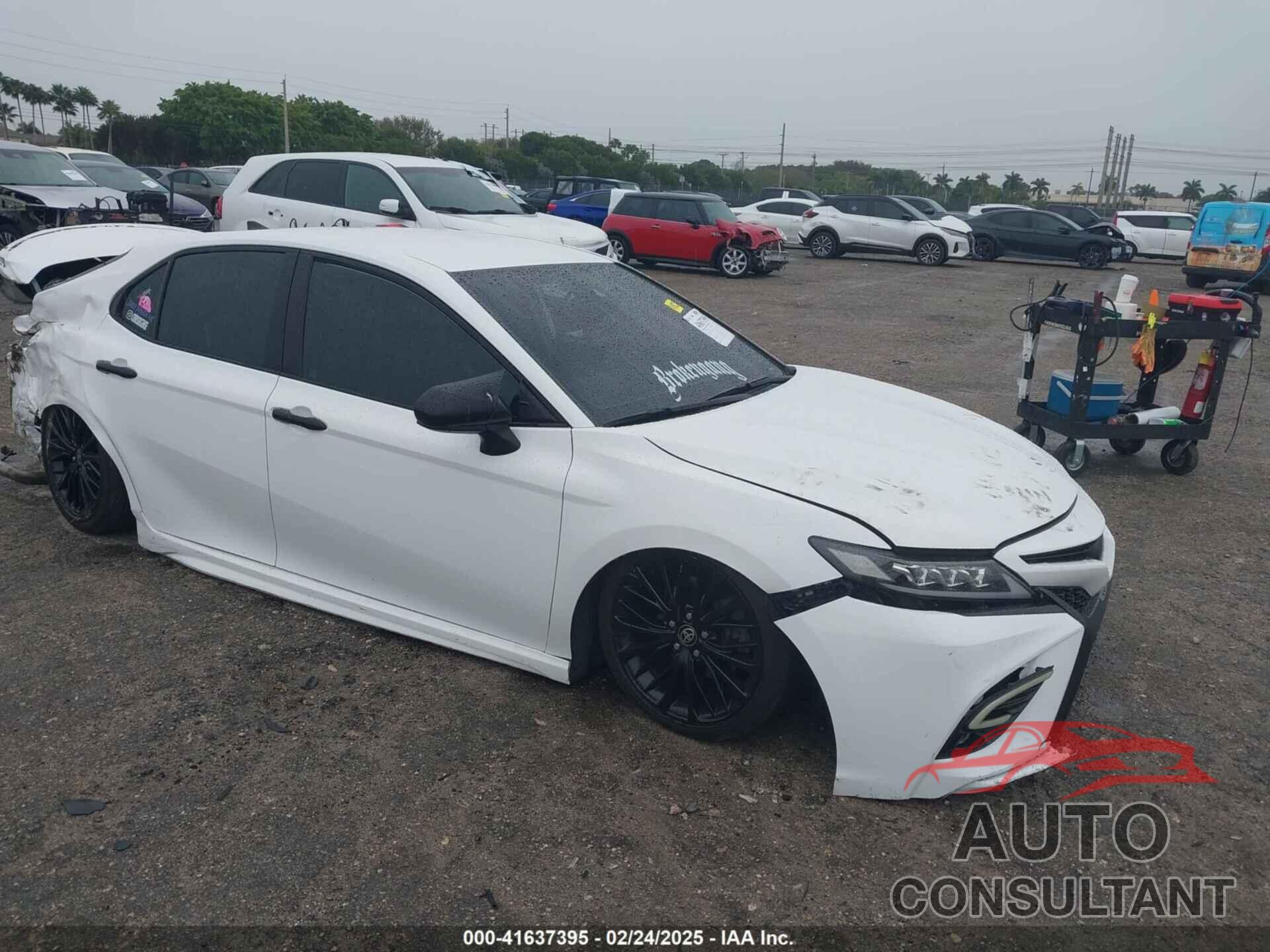 TOYOTA CAMRY 2020 - 4T1G11AK2LU396698