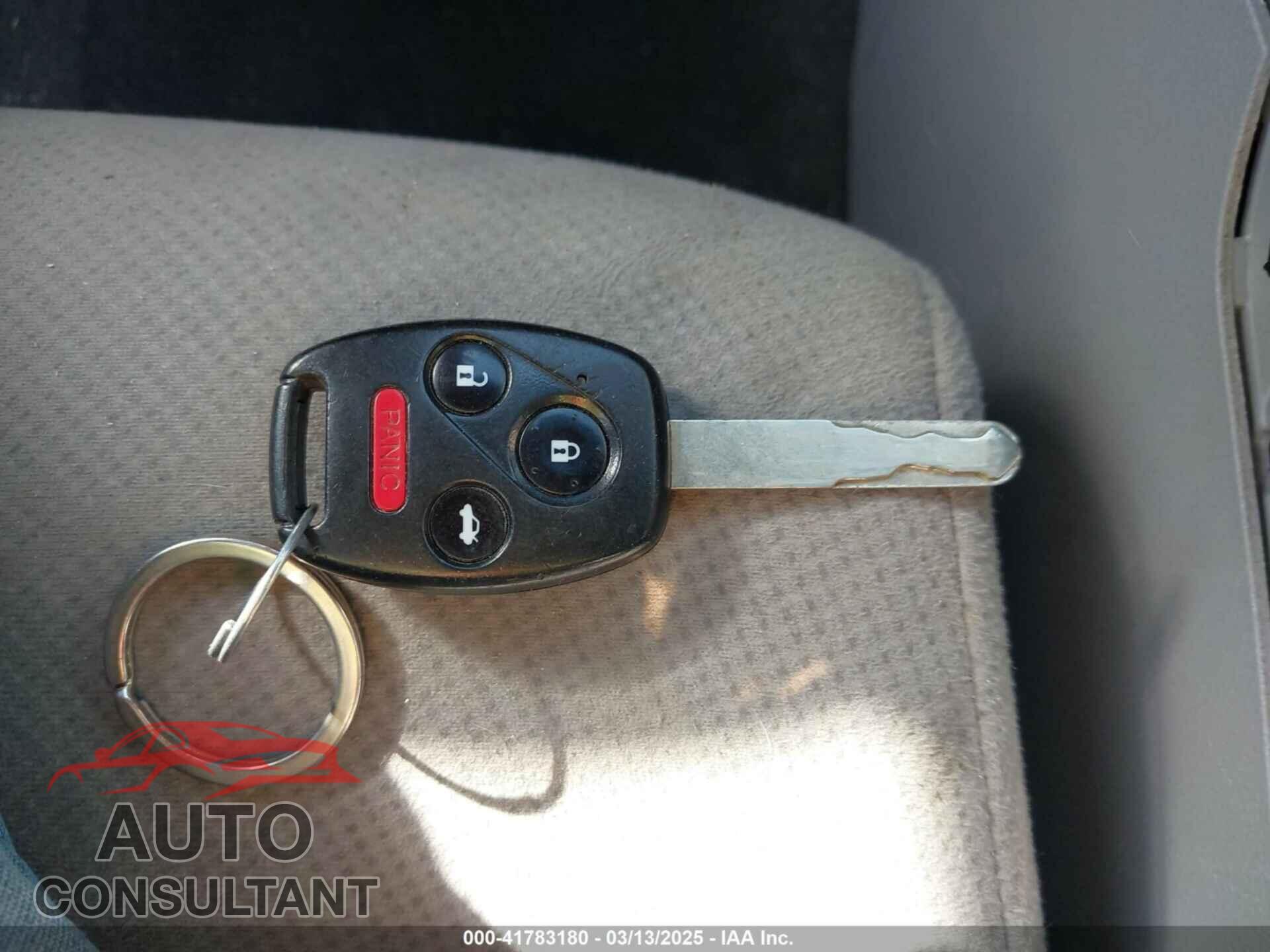 HONDA CIVIC 2012 - 19XFB2F88CE017444