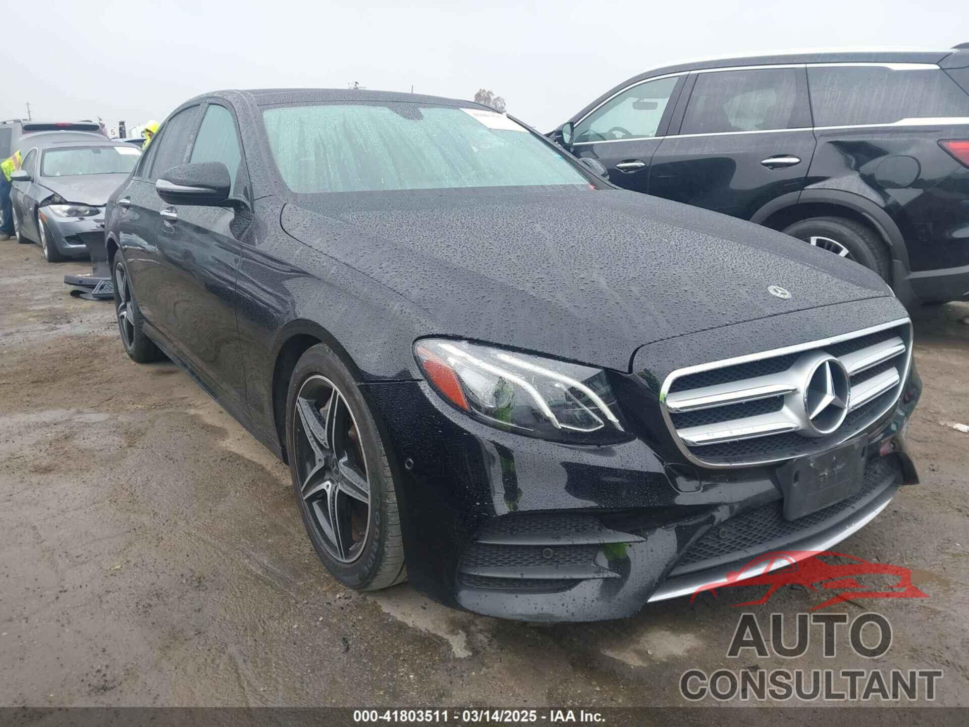 MERCEDES-BENZ E 300 2019 - WDDZF4JB8KA526831