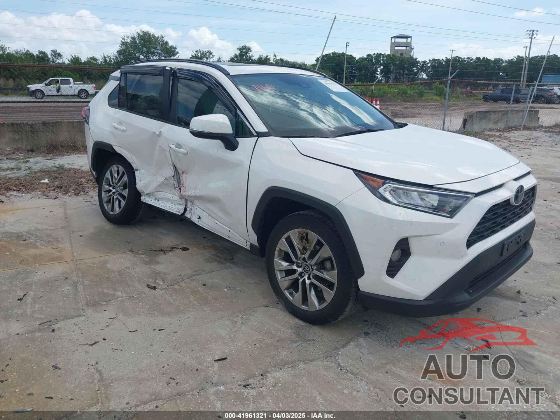 TOYOTA RAV4 2019 - 2T3A1RFV5KW069225