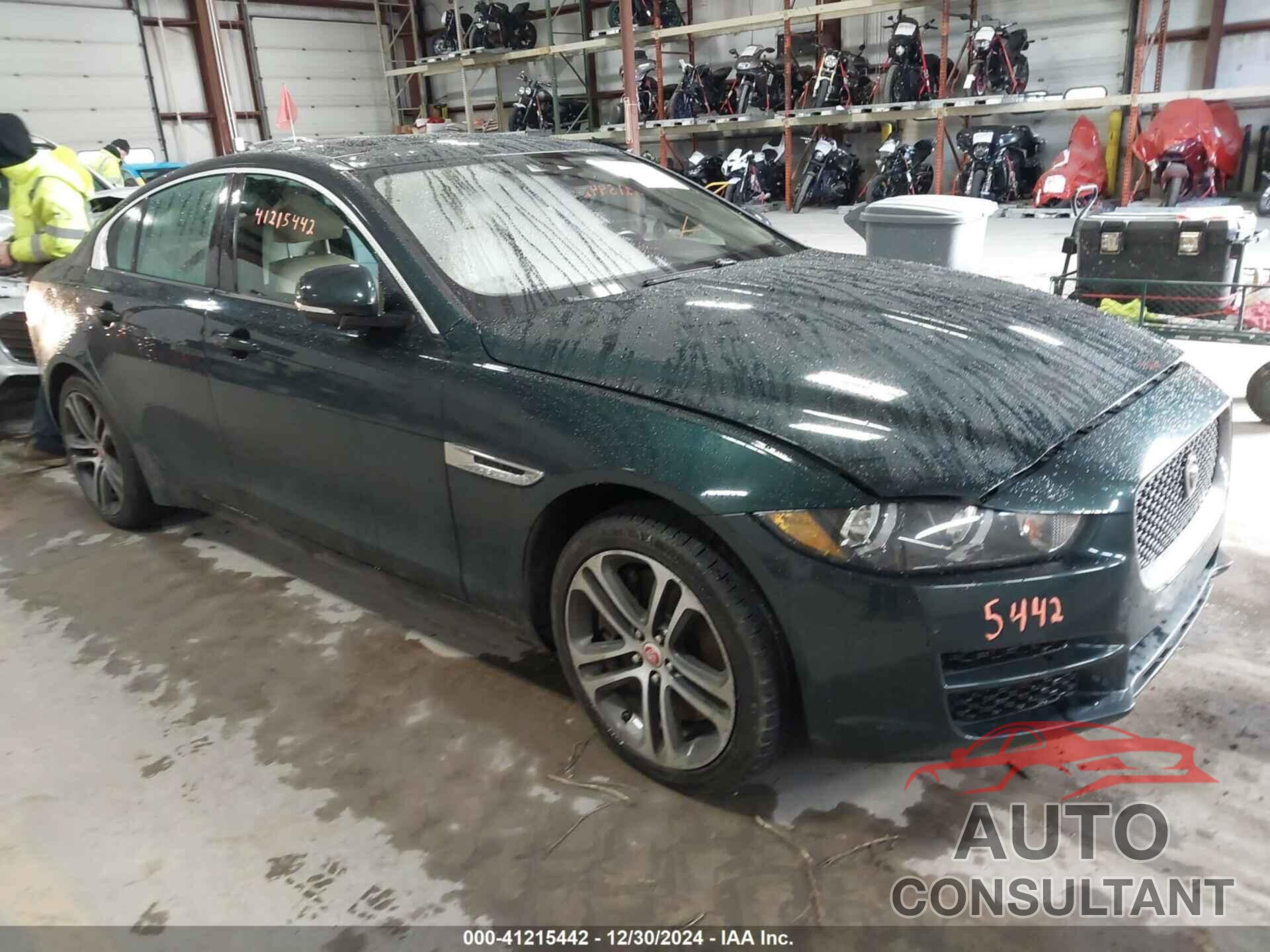 JAGUAR XE 2017 - SAJAJ4BV8HA965939
