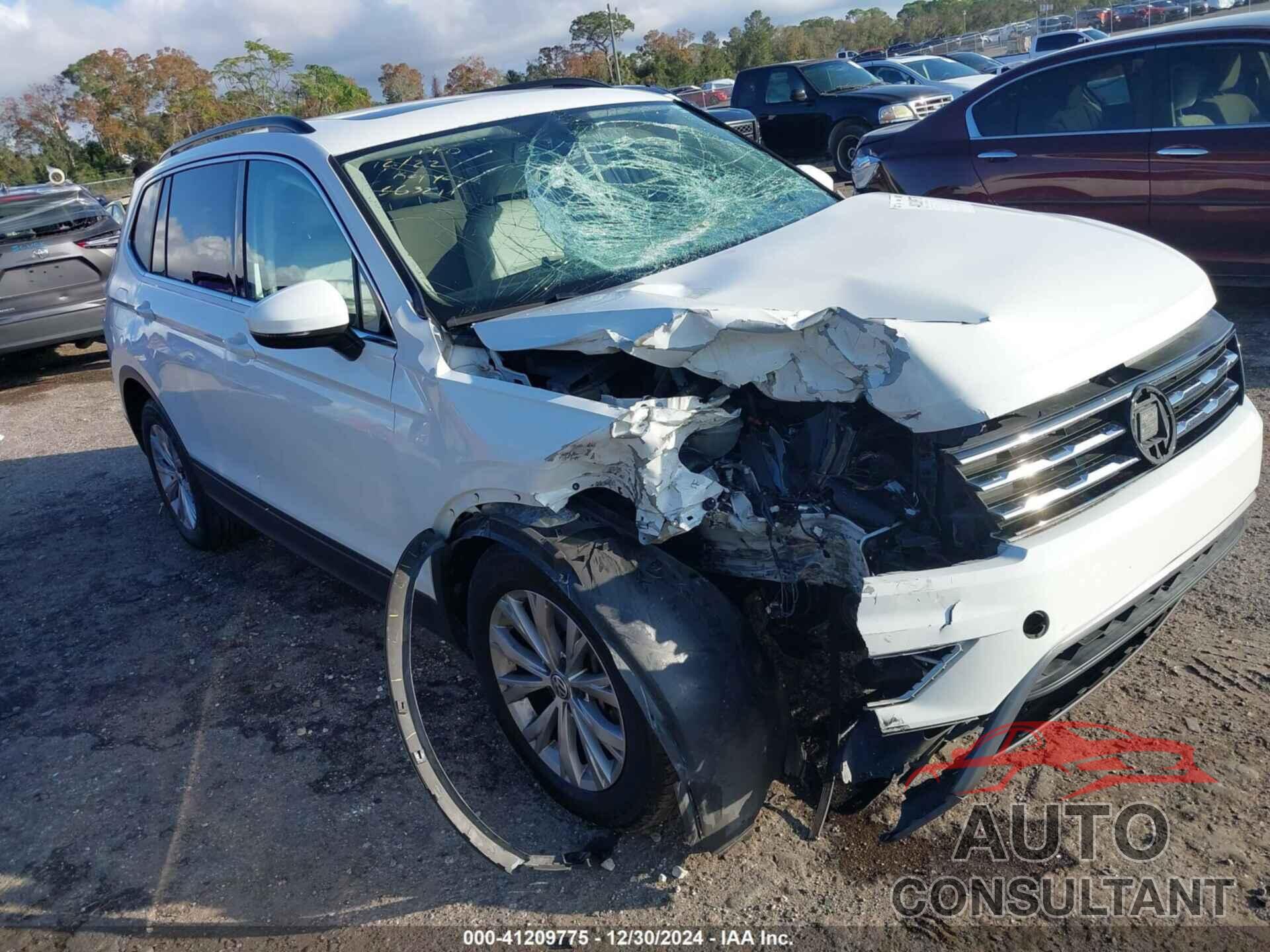 VOLKSWAGEN TIGUAN 2019 - 3VV3B7AX0KM063211