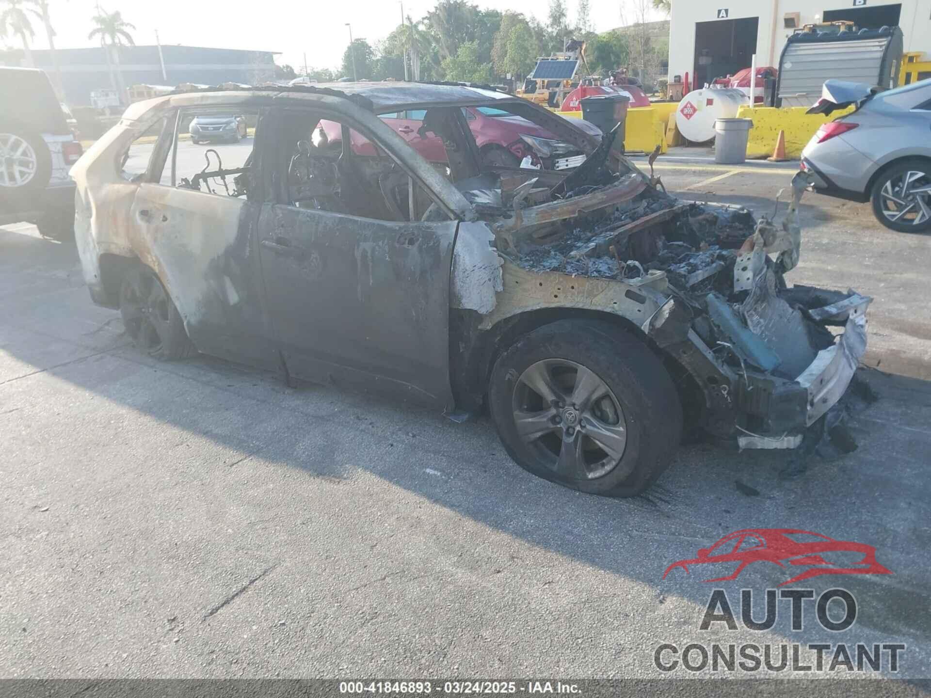 TOYOTA RAV4 2023 - 2T3P1RFV9PW380450