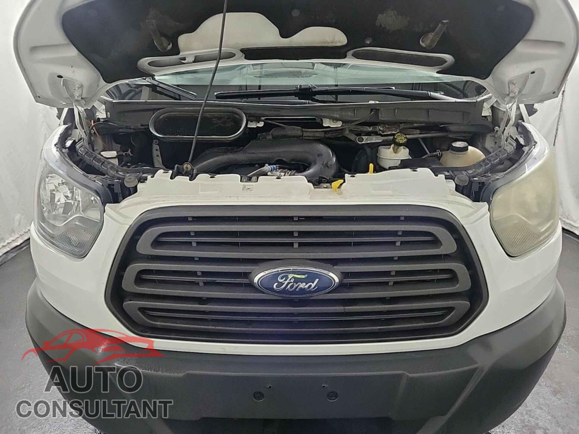FORD TRANSIT 2015 - 1FTNR1YM9FKB32941
