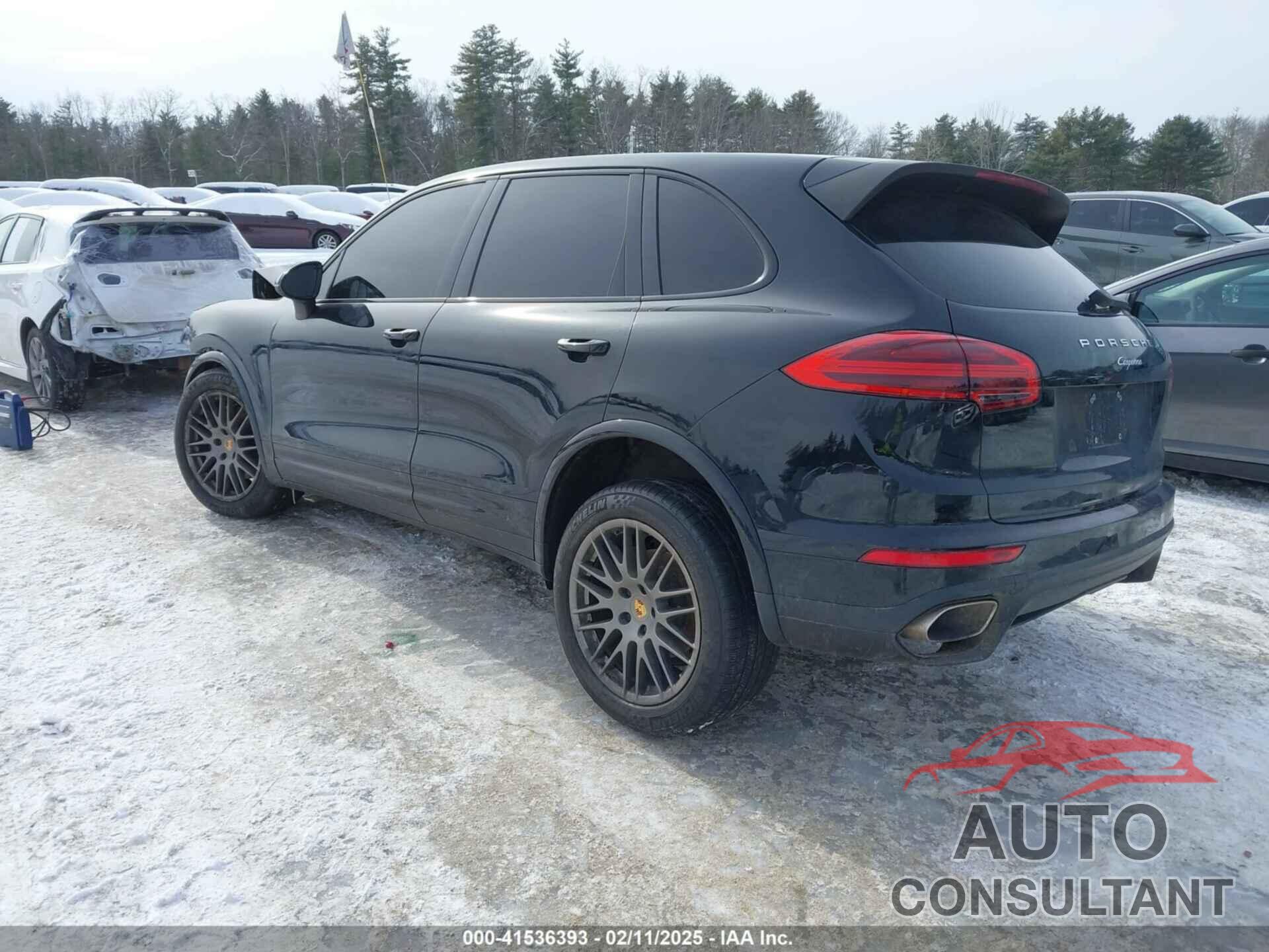 PORSCHE CAYENNE 2017 - WP1AA2A24HKA81855