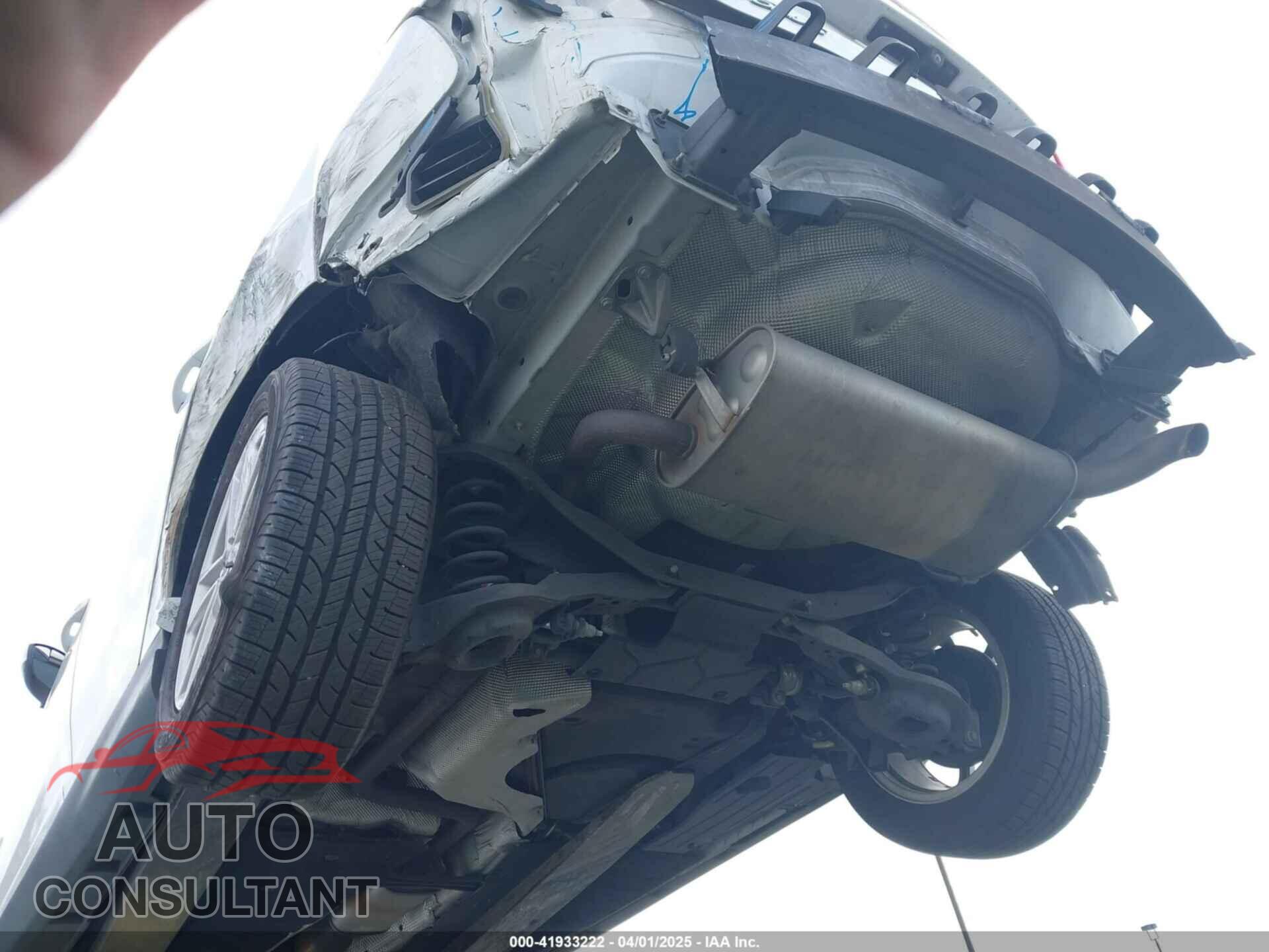 FORD FOCUS 2018 - 1FADP3F27JL207028