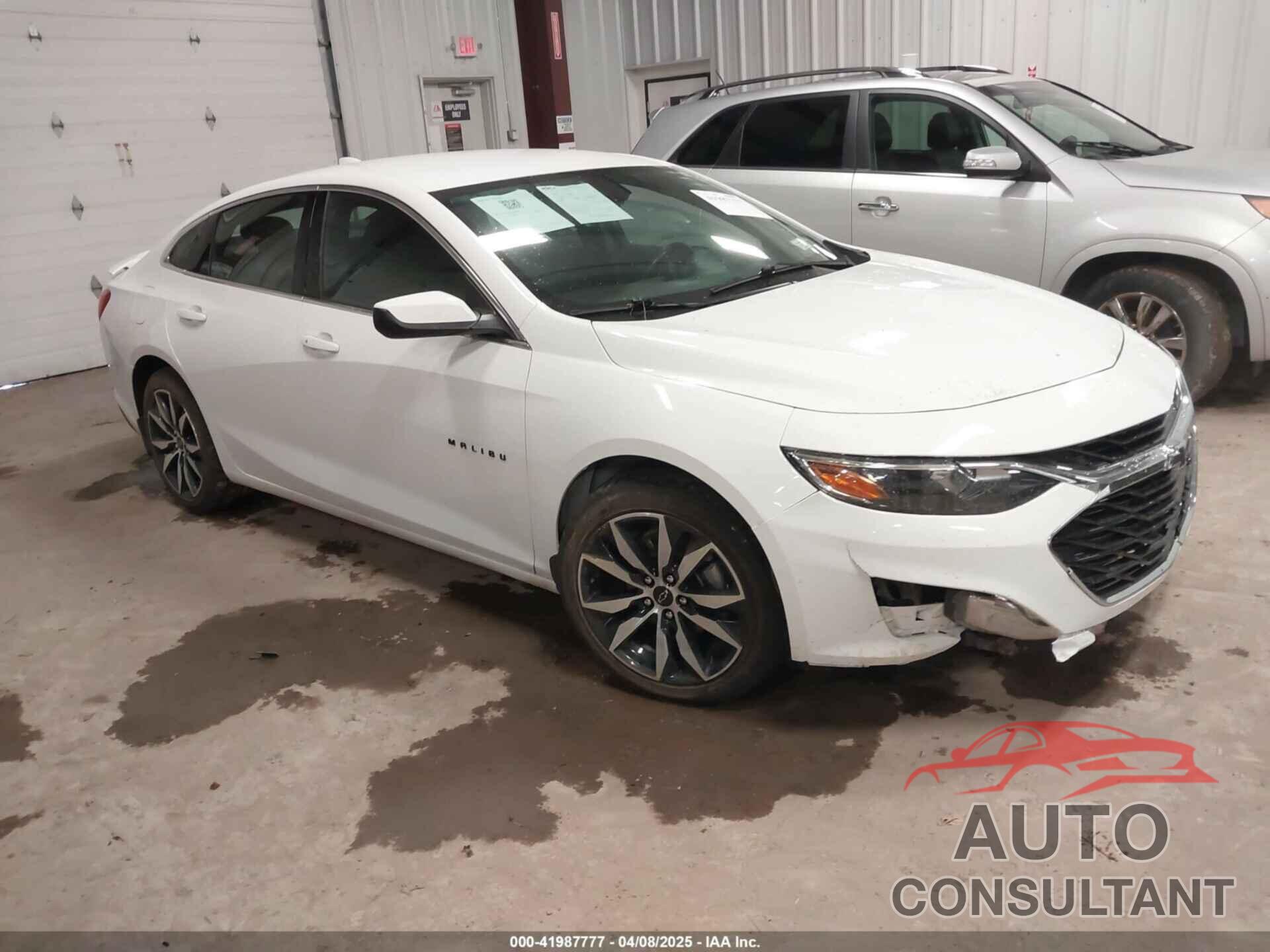 CHEVROLET MALIBU 2020 - 1G1ZG5ST0LF118230