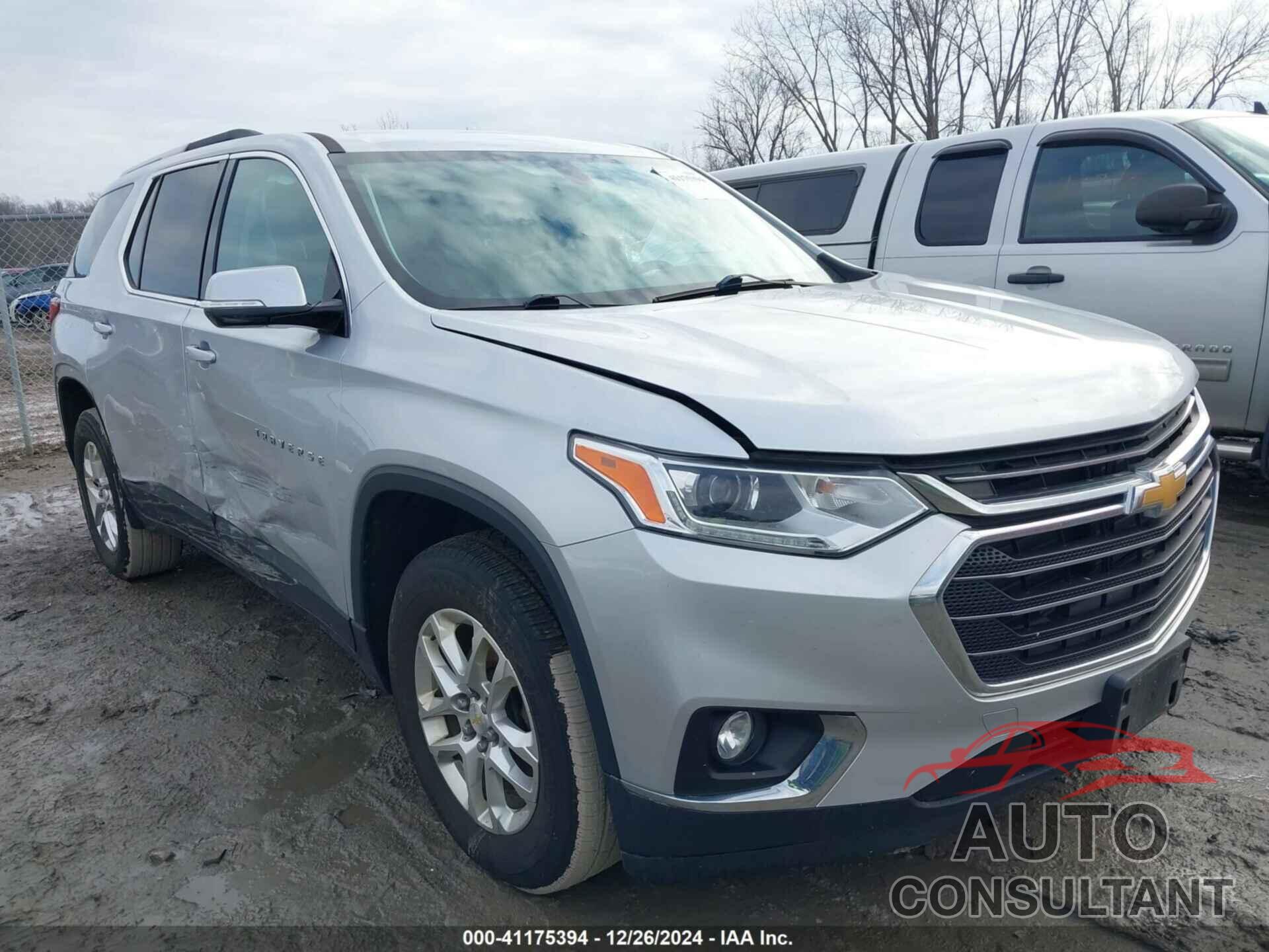 CHEVROLET TRAVERSE 2018 - 1GNERGKW4JJ109800