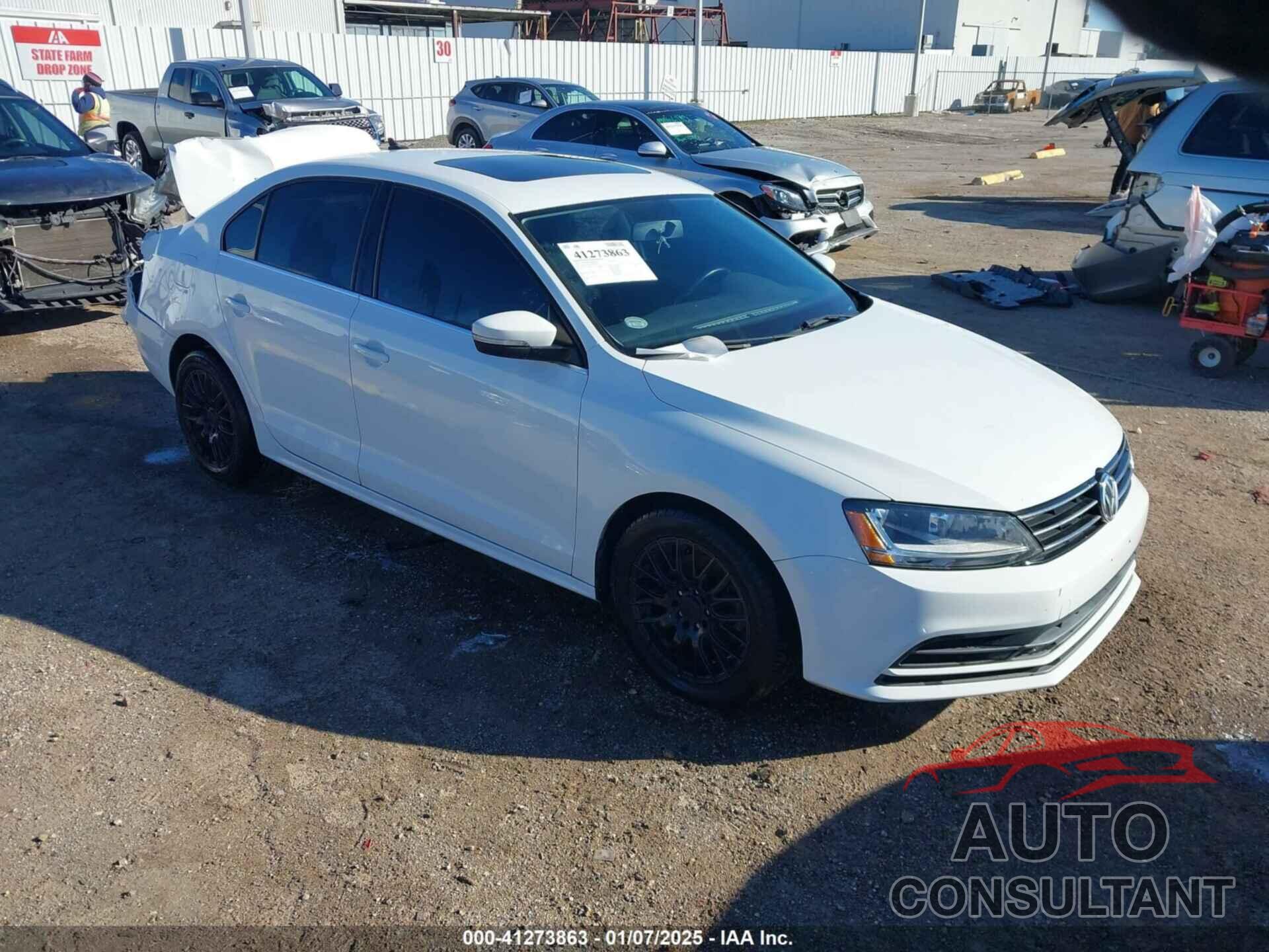 VOLKSWAGEN JETTA 2017 - 3VWDB7AJ1HM278083