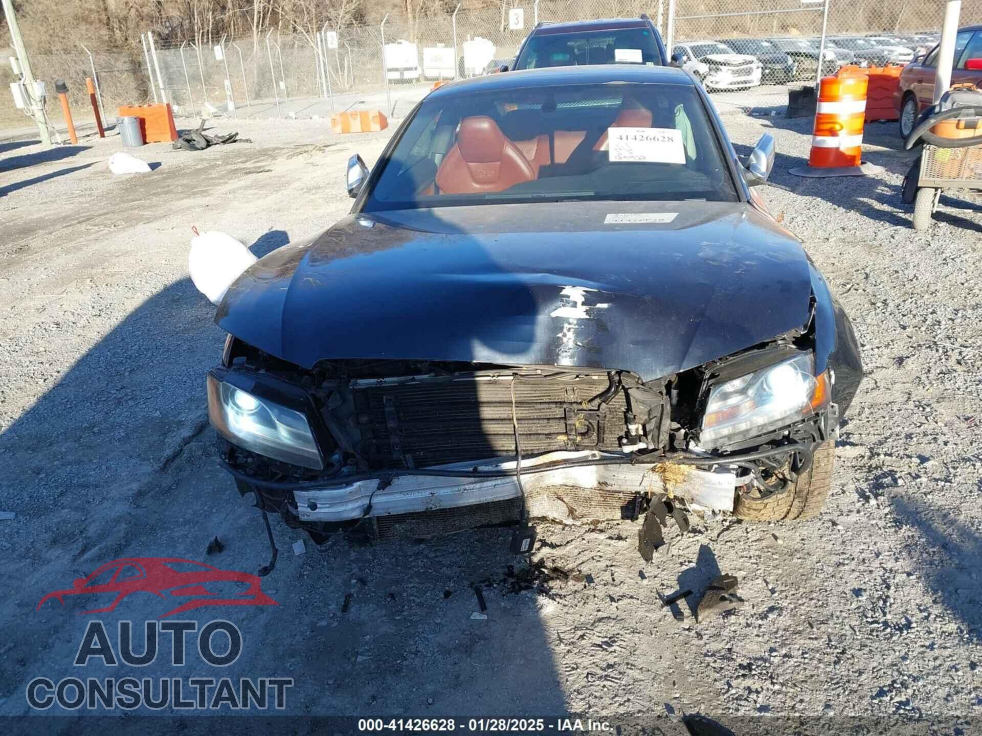 AUDI S5 2012 - WAUCVAFR1CA002572
