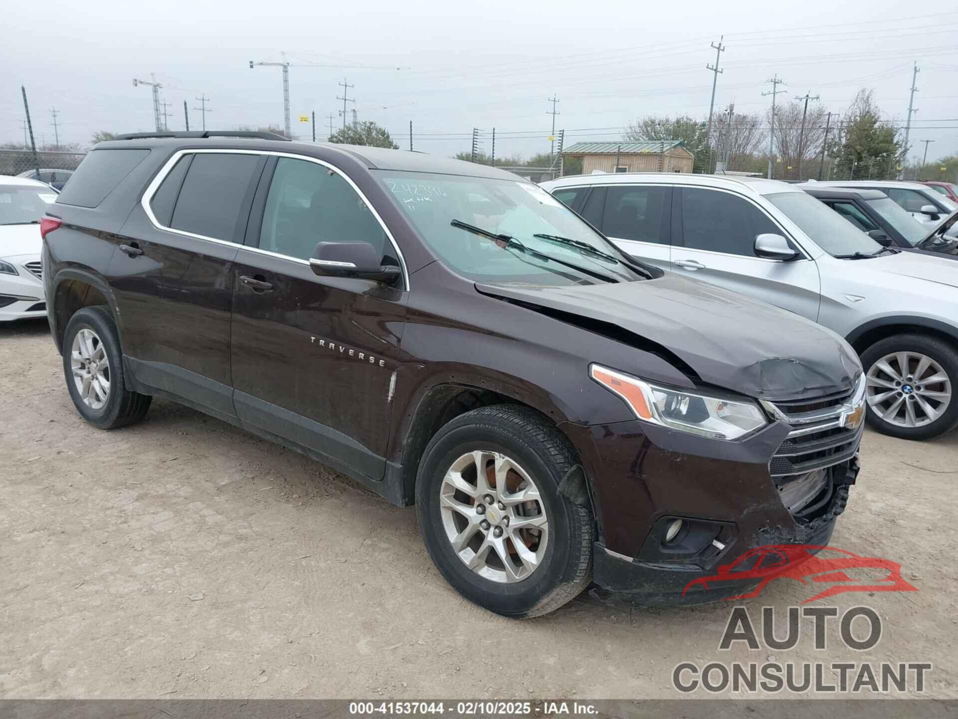 CHEVROLET TRAVERSE 2020 - 1GNERGKW4LJ242396