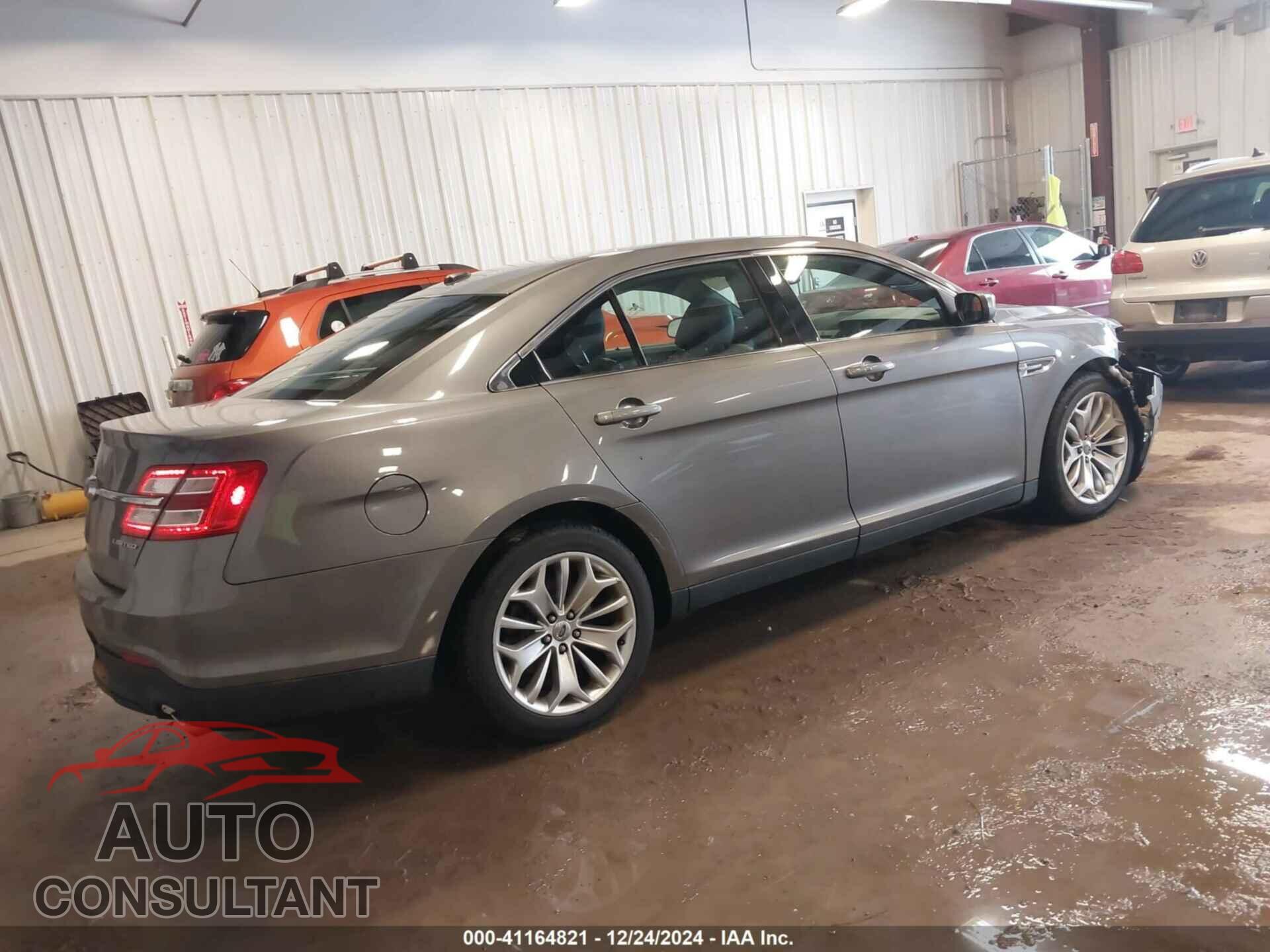 FORD TAURUS 2013 - 1FAHP2F82DG195738