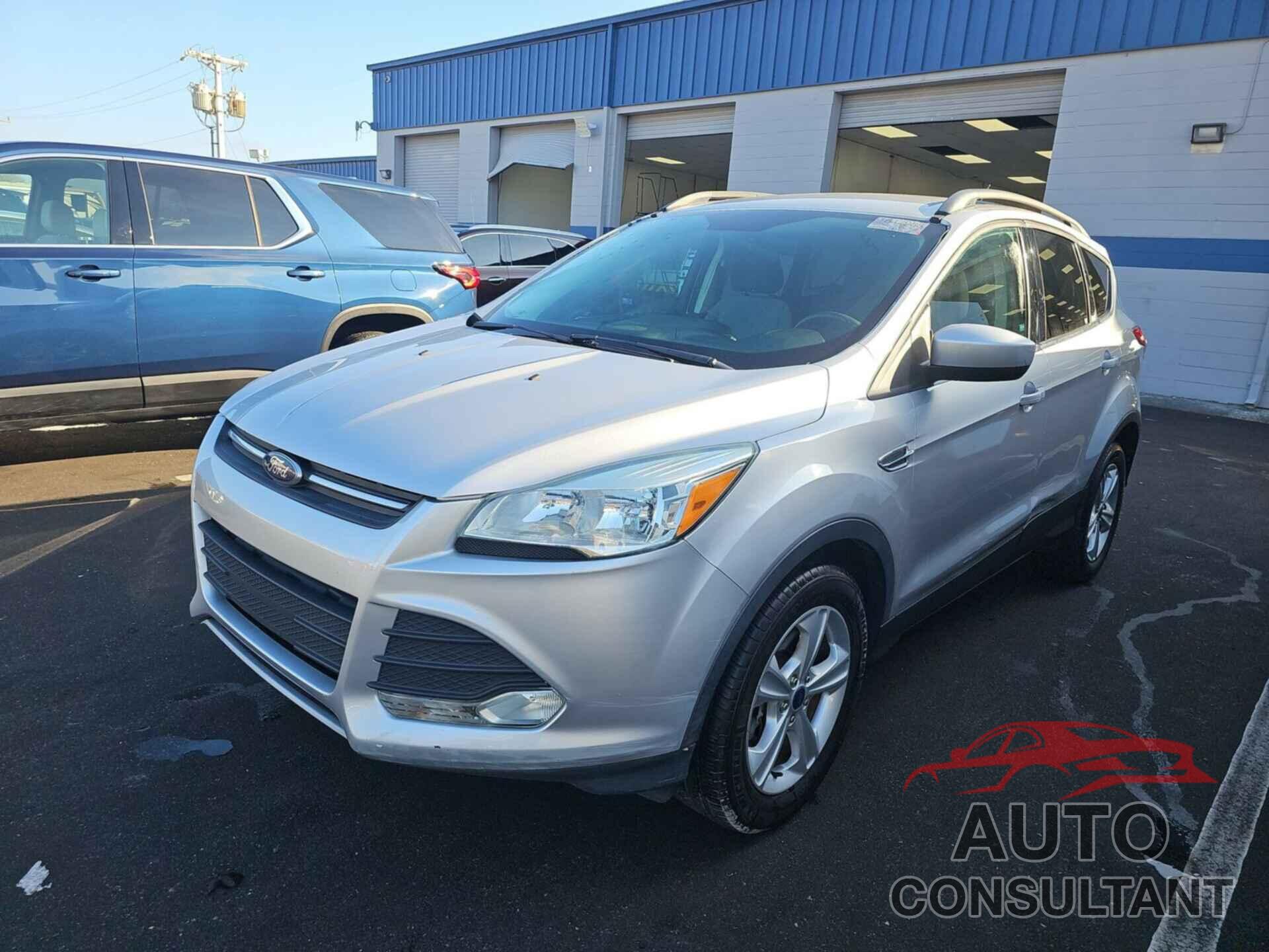 FORD ESCAPE 2016 - 1FMCU9GX3GUB09088