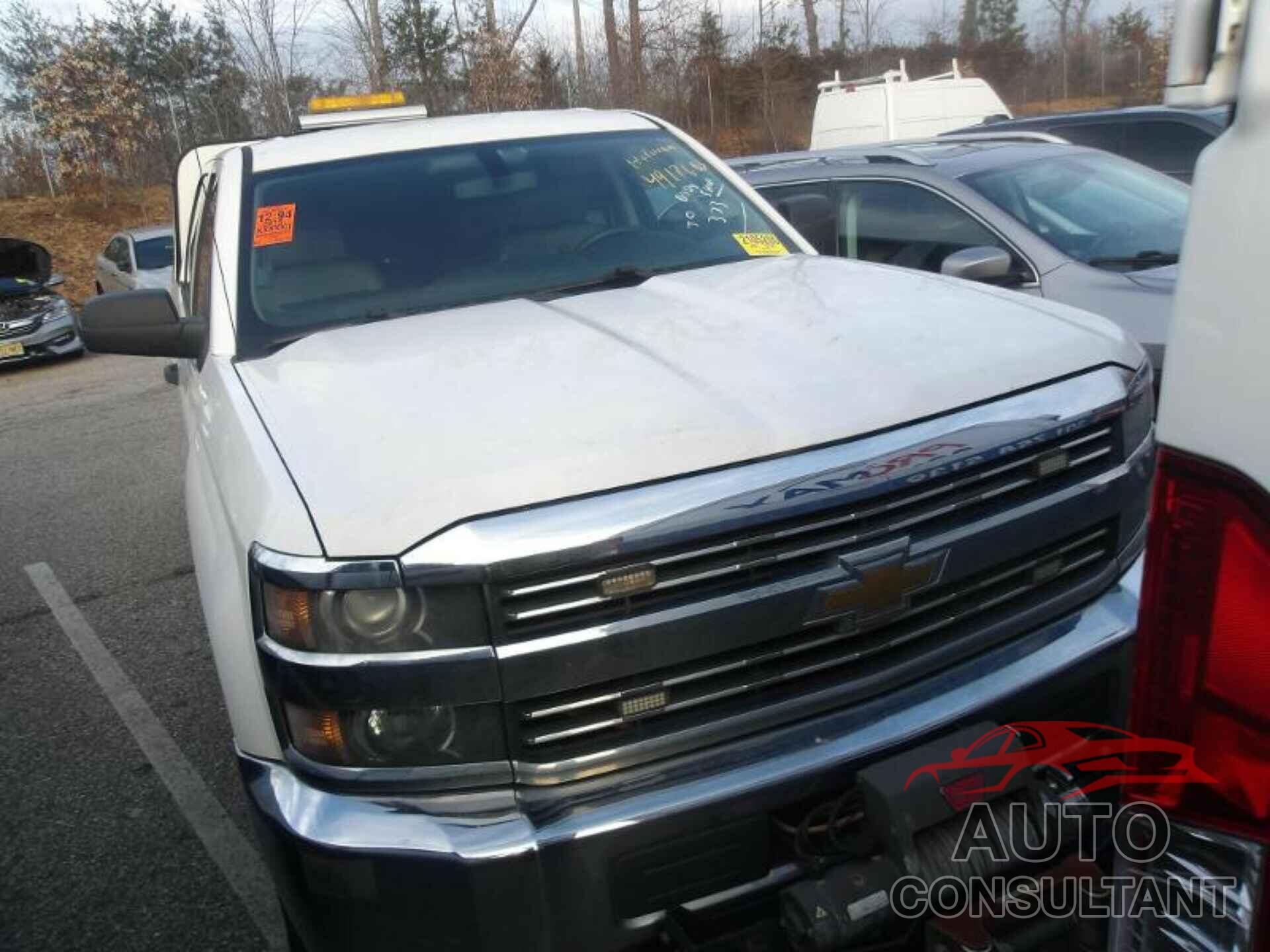 CHEVROLET SILVERADO 2015 - 1GC1KUEG8FF165036