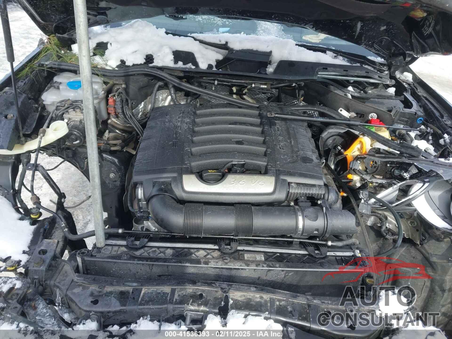 PORSCHE CAYENNE 2017 - WP1AA2A24HKA81855