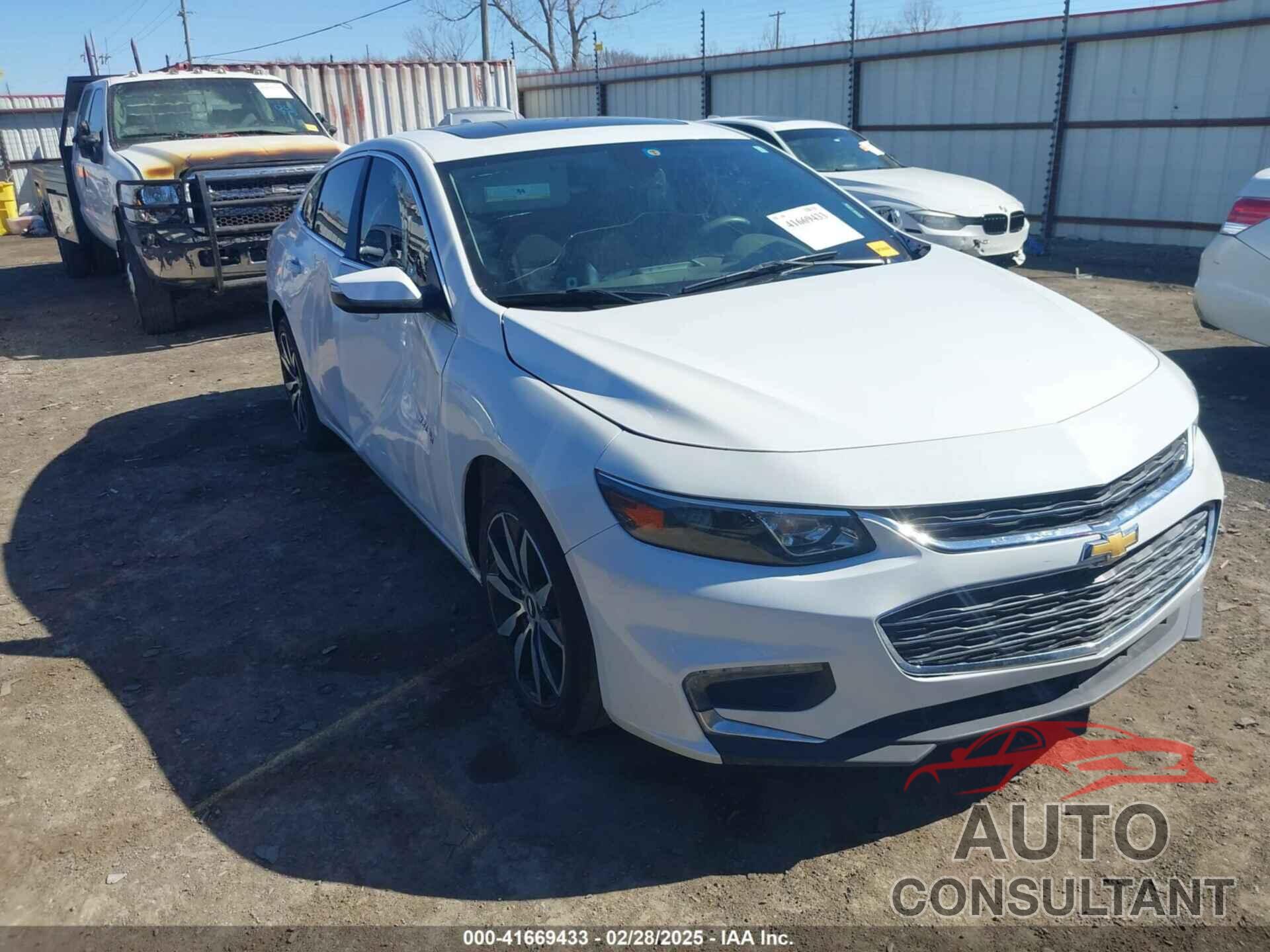 CHEVROLET MALIBU 2016 - 1G1ZE5STXGF257230