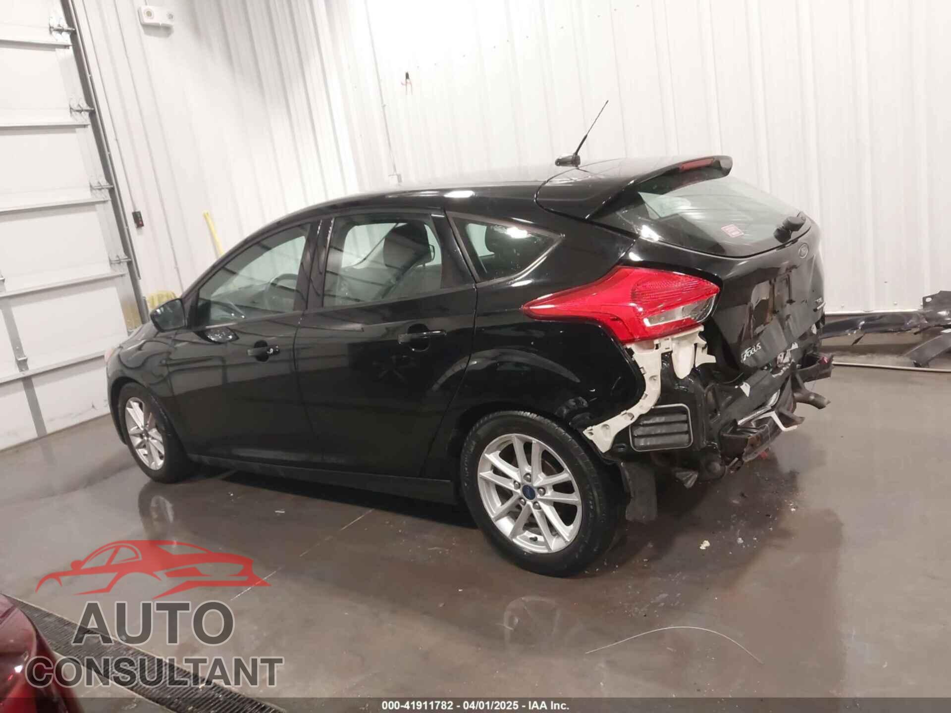 FORD FOCUS 2016 - 1FADP3K26GL310195