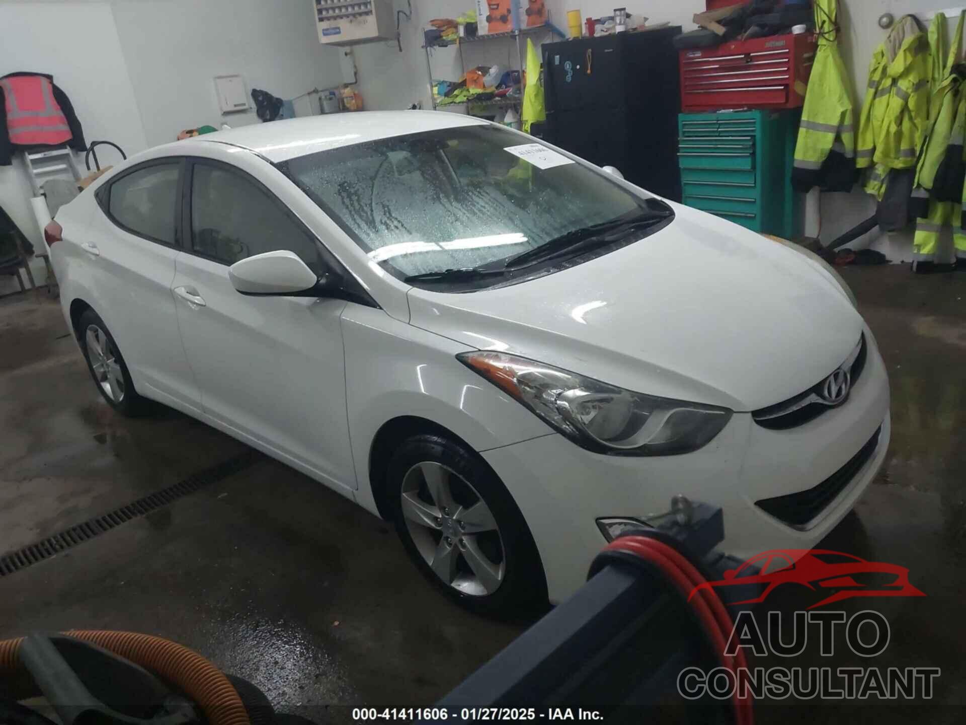 HYUNDAI ELANTRA 2012 - 5NPDH4AE7CH089035