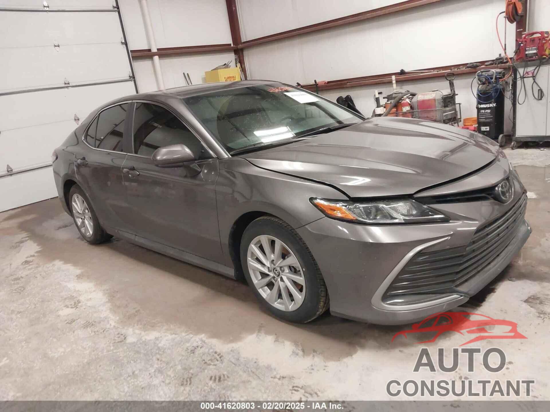 TOYOTA CAMRY 2024 - 4T1C11AK8RU861833