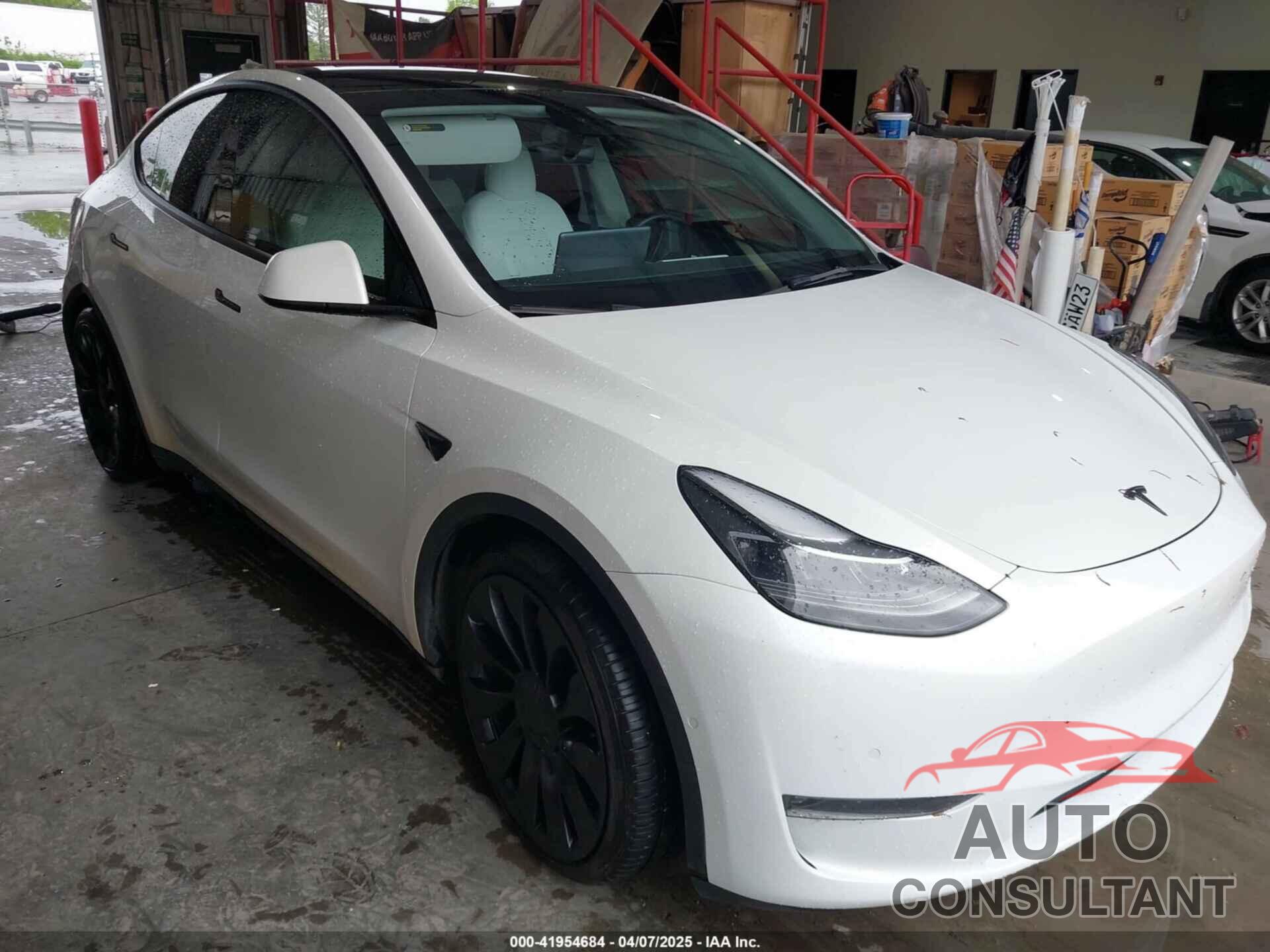 TESLA MODEL Y 2022 - 7SAYGDEF5NF450516
